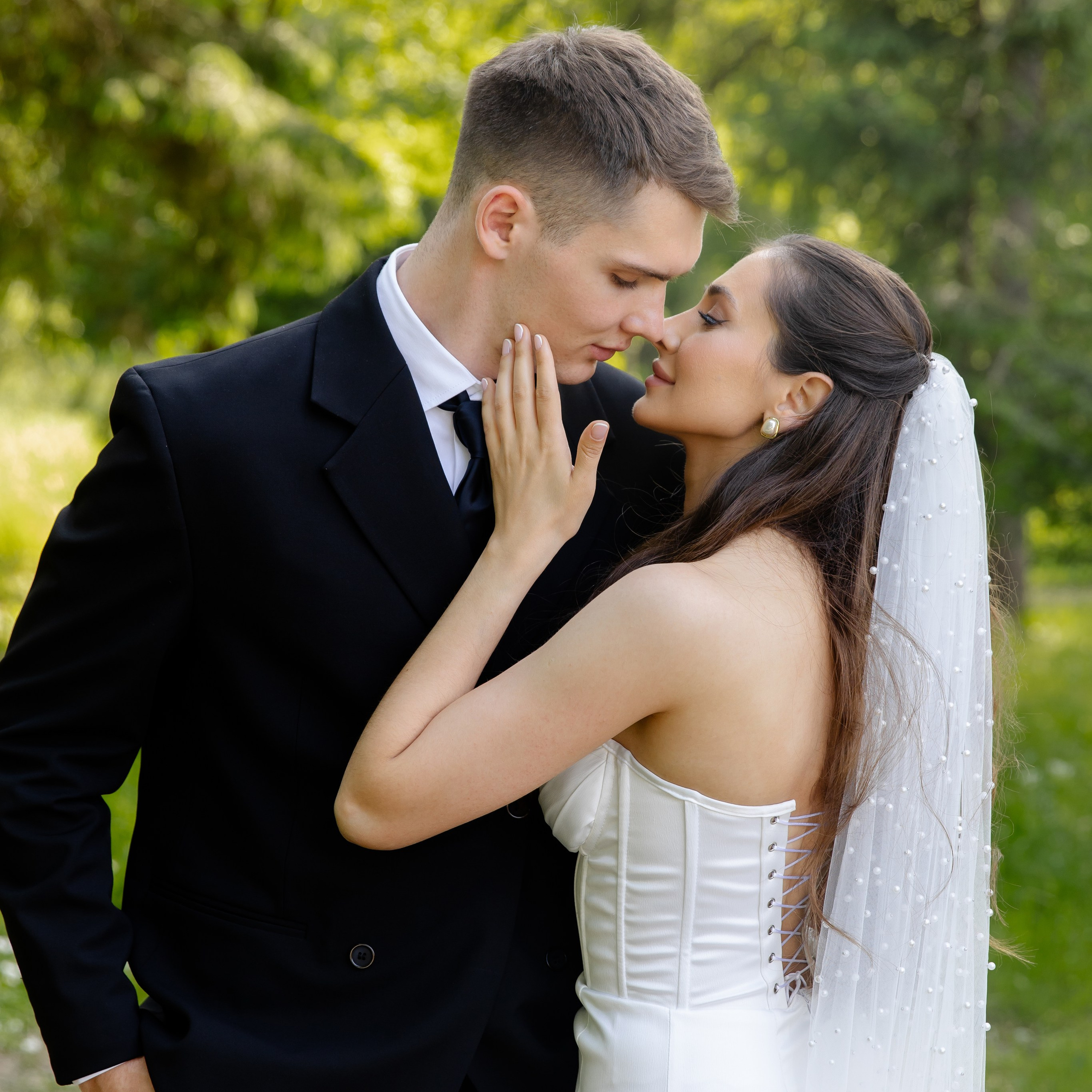 Александр и Лада