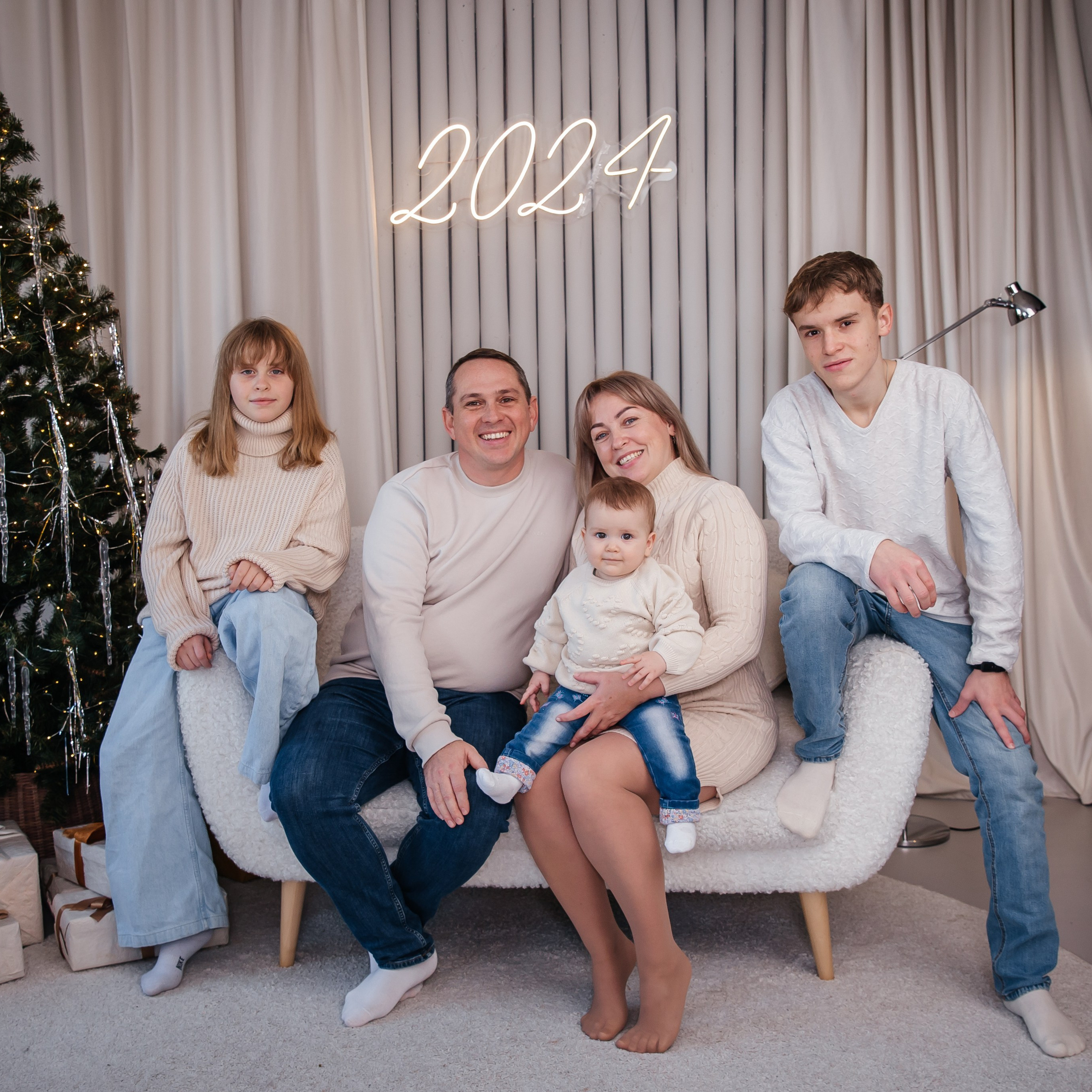 Отзывы. Фотограф Любава Колесник. Выпускные альбомы в Крымском районе