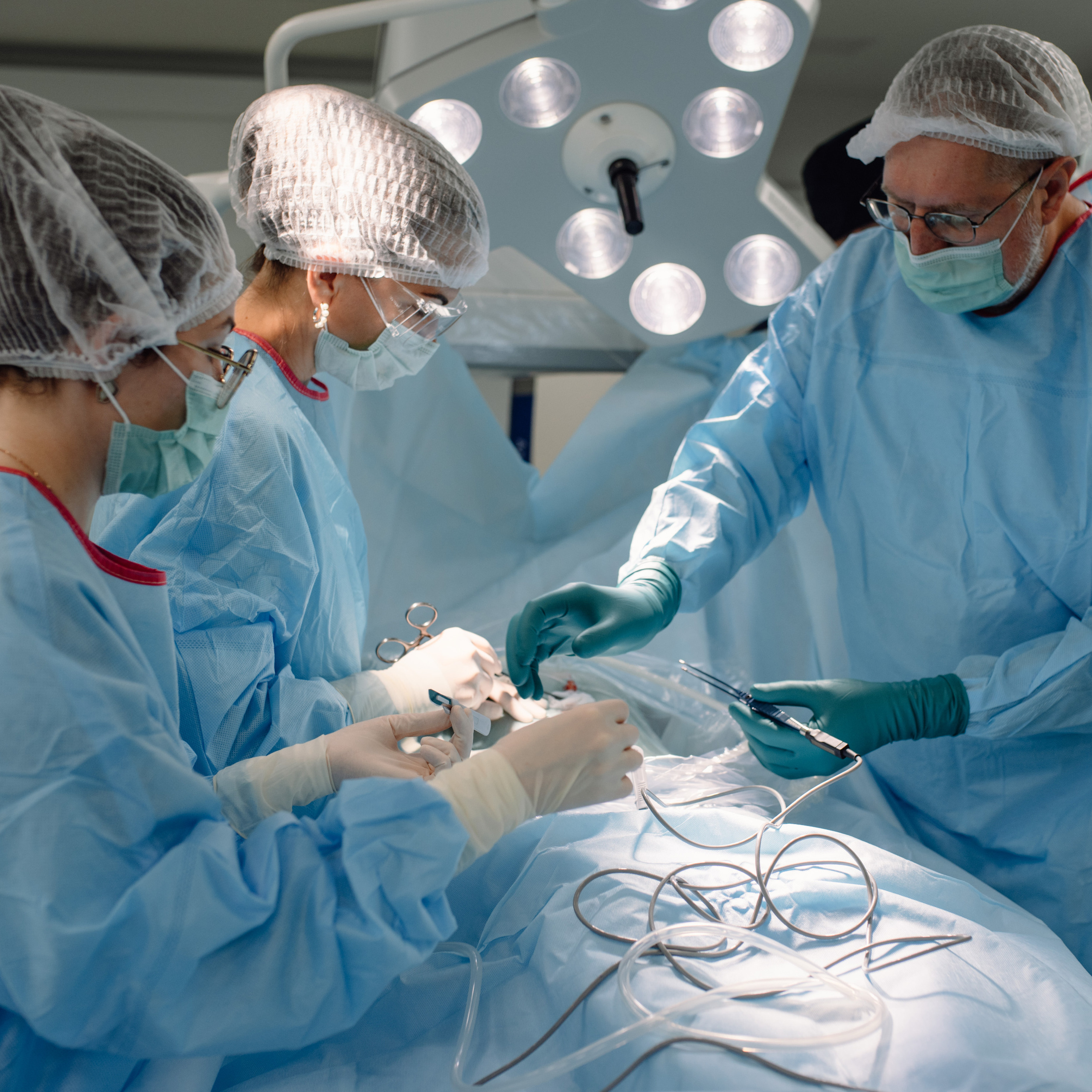 Репортаж из операционной ЧОКЦОиЯМ