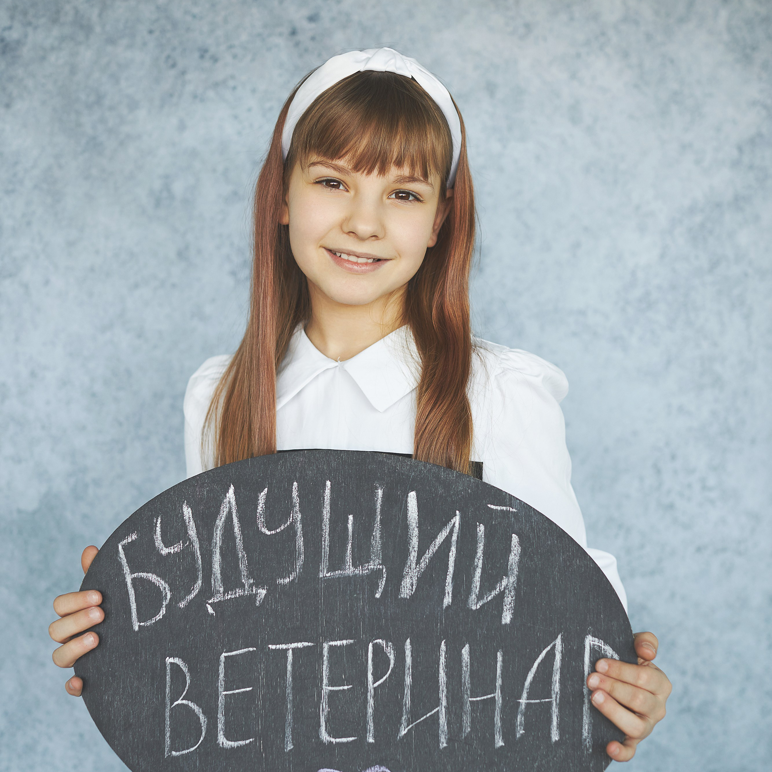 Выпускная фотокнига под ключ Мурманск | Студия Барахт. Фотостудия «Бархат» и фотограф Елизавета Дробышевская Мурманск