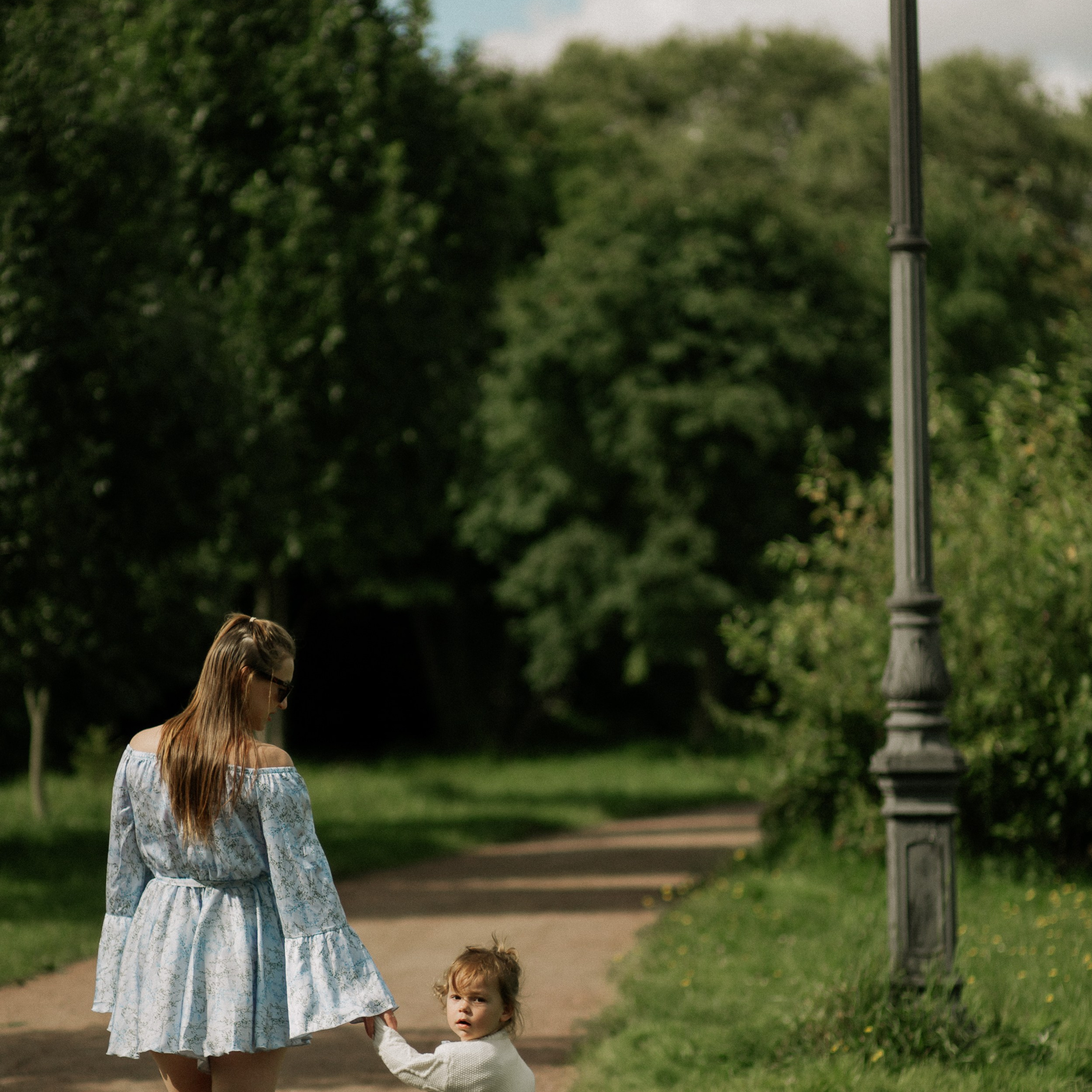 У дома. Быстрые фотосессии в СПб