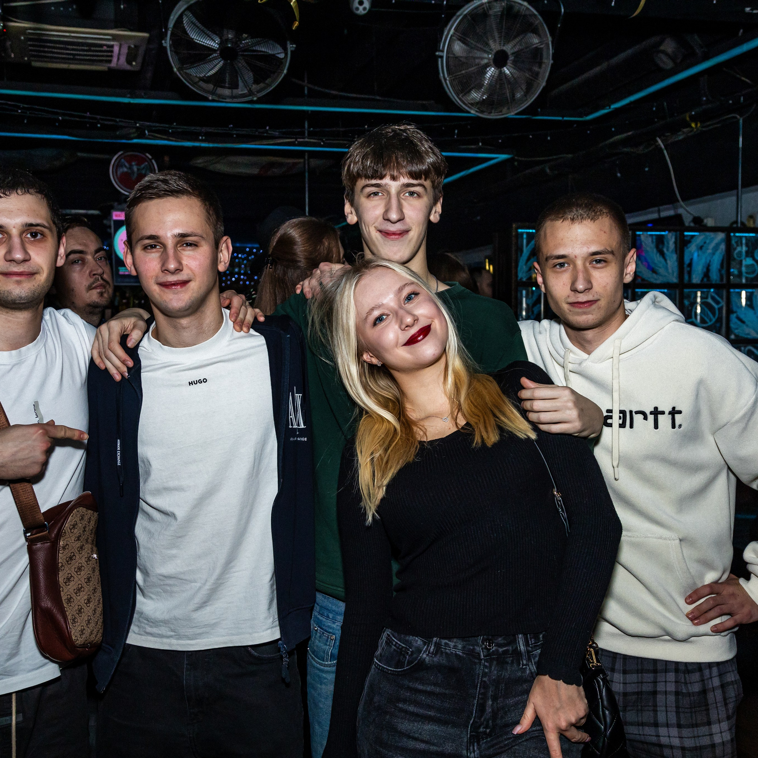 Клубы. Репортажный Фотограф в Москве | Студия| Портрет