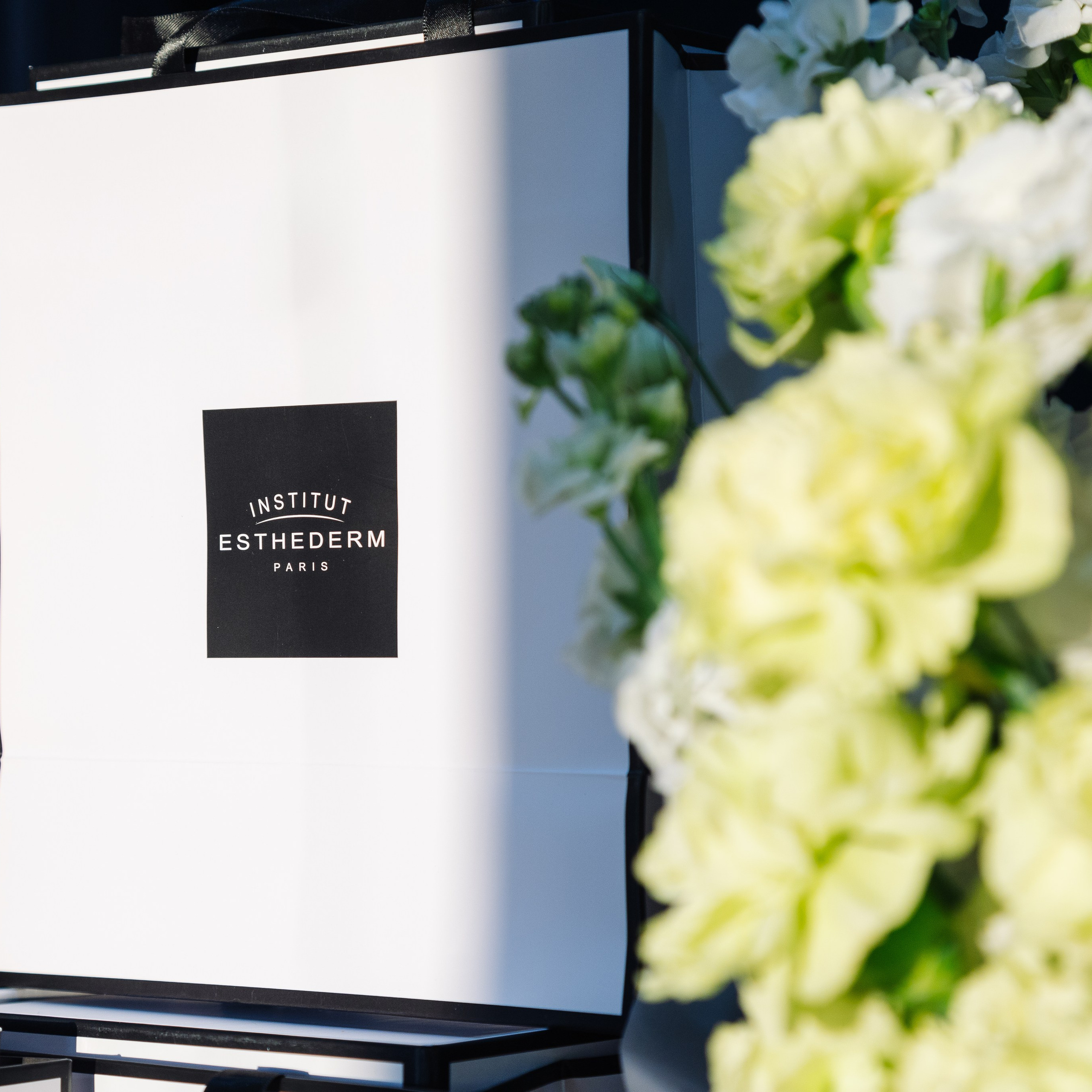 ESTHEDERM. Репортажный Фотограф в Москве | Студия| Портрет