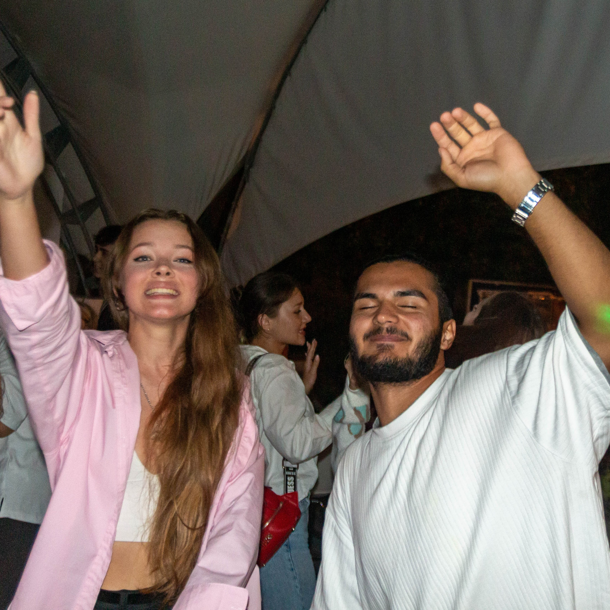 Вечеринка в Шатре. Репортажный Фотограф в Москве | Студия| Портрет