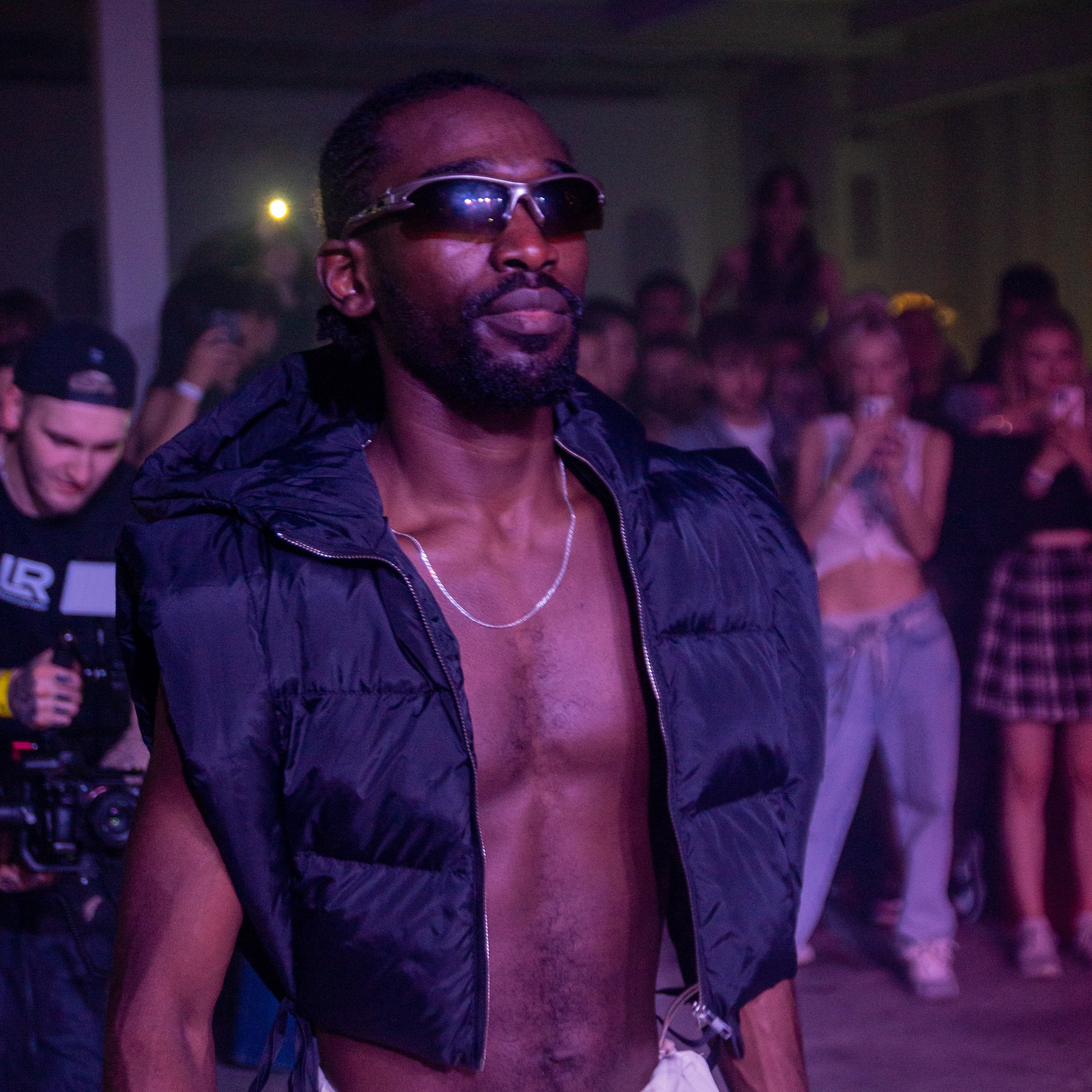 Клубы. Репортажный Фотограф в Москве | Студия| Портрет