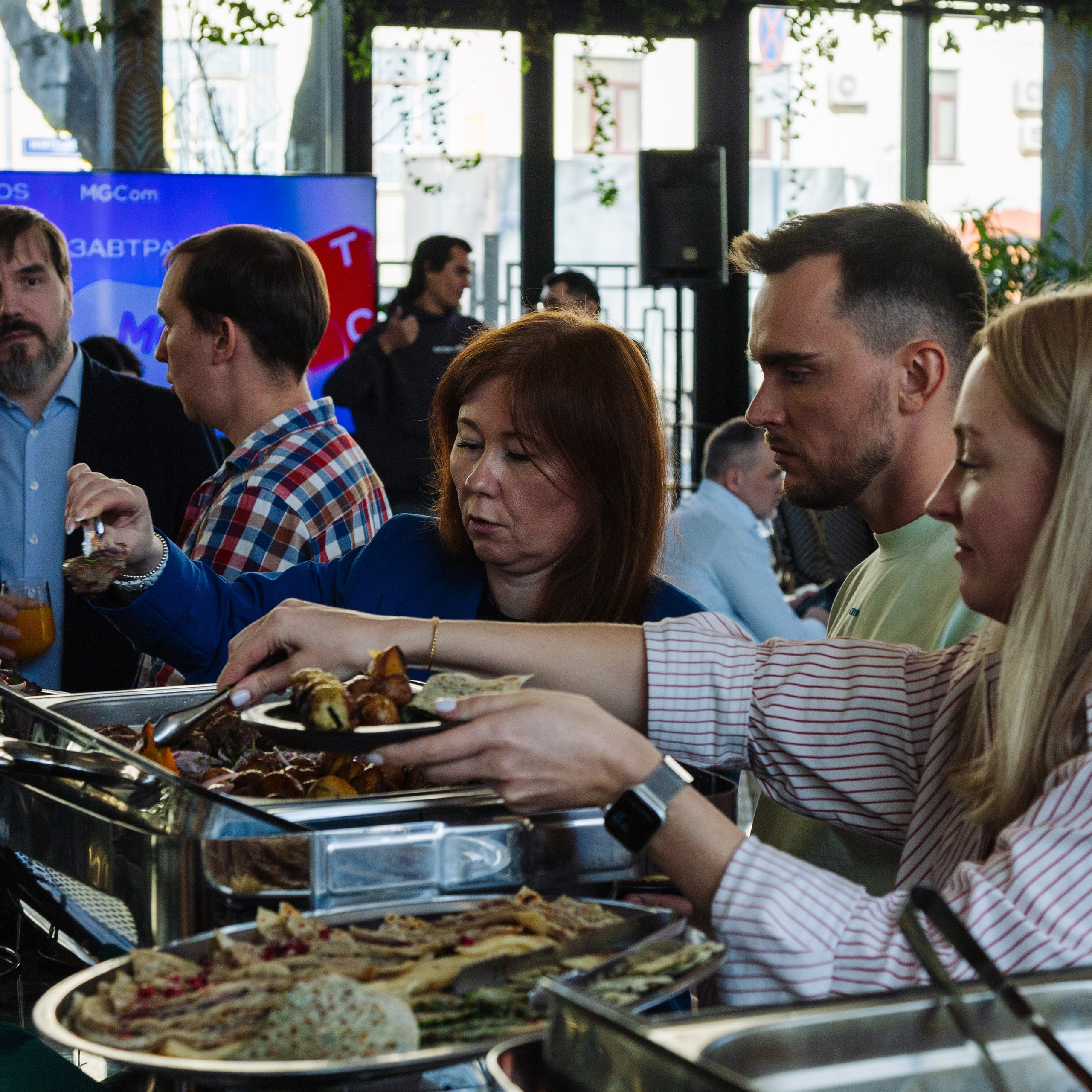 Бизнес завтрак МТС&MGCom. Репортажный Фотограф в Москве | Студия| Портрет