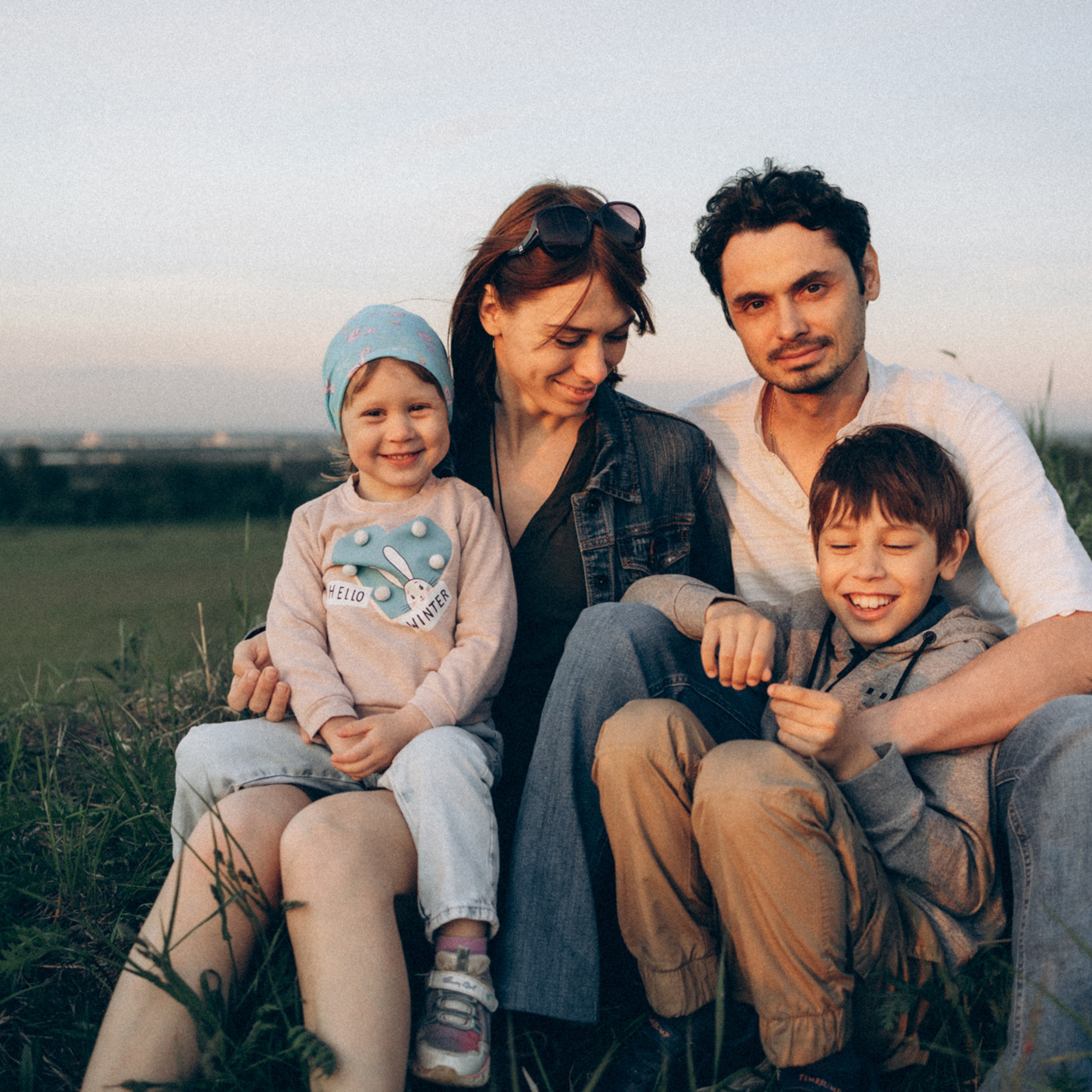 Саша Дима Миша Полина