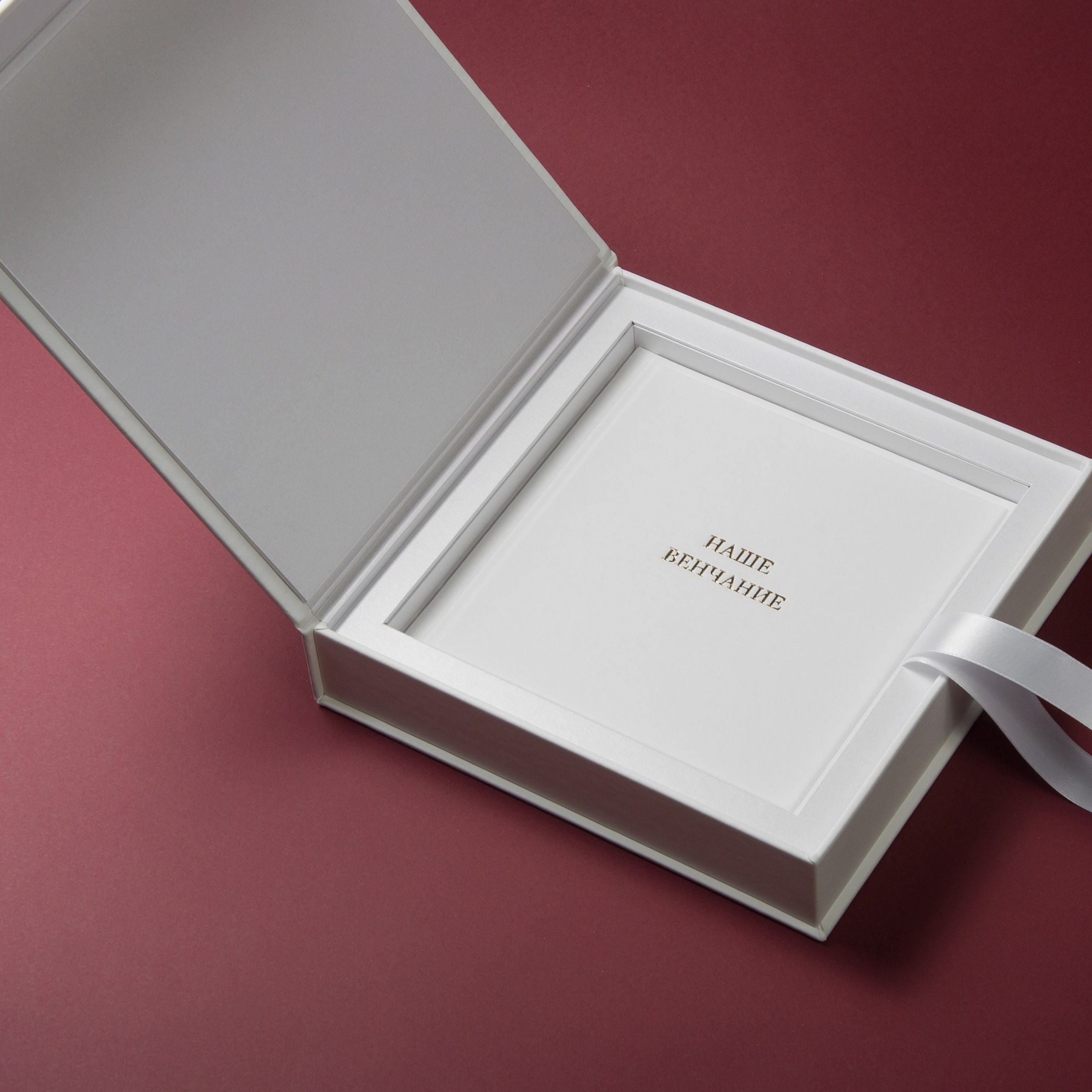 SYNT3 VIVELLA (Италия), белый (BIANCO), мат. Изготовление фотокниг в Москве. Доставка фотокниг в другие города