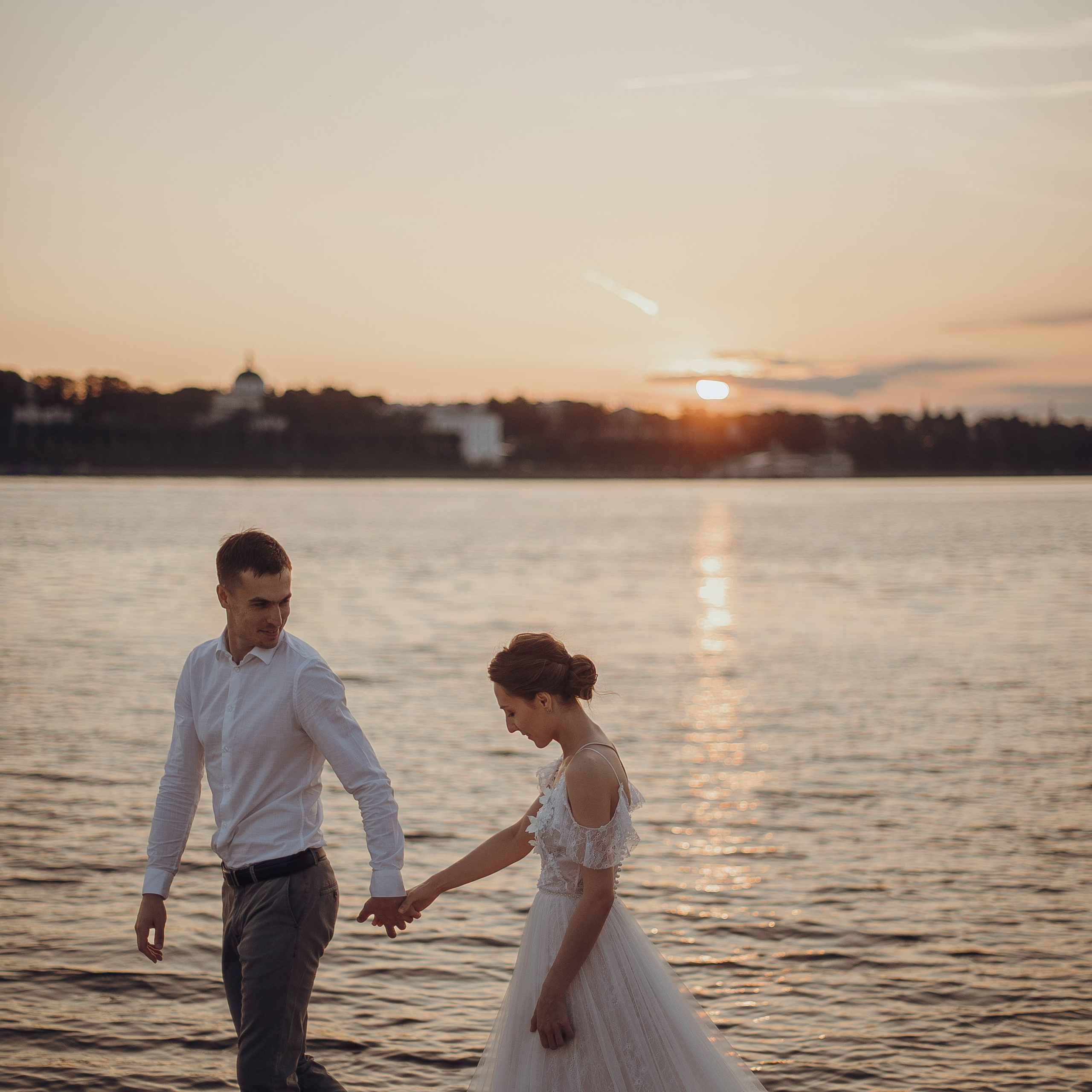 Свадебный вечер Ивана и Татьяны, любовь на закате