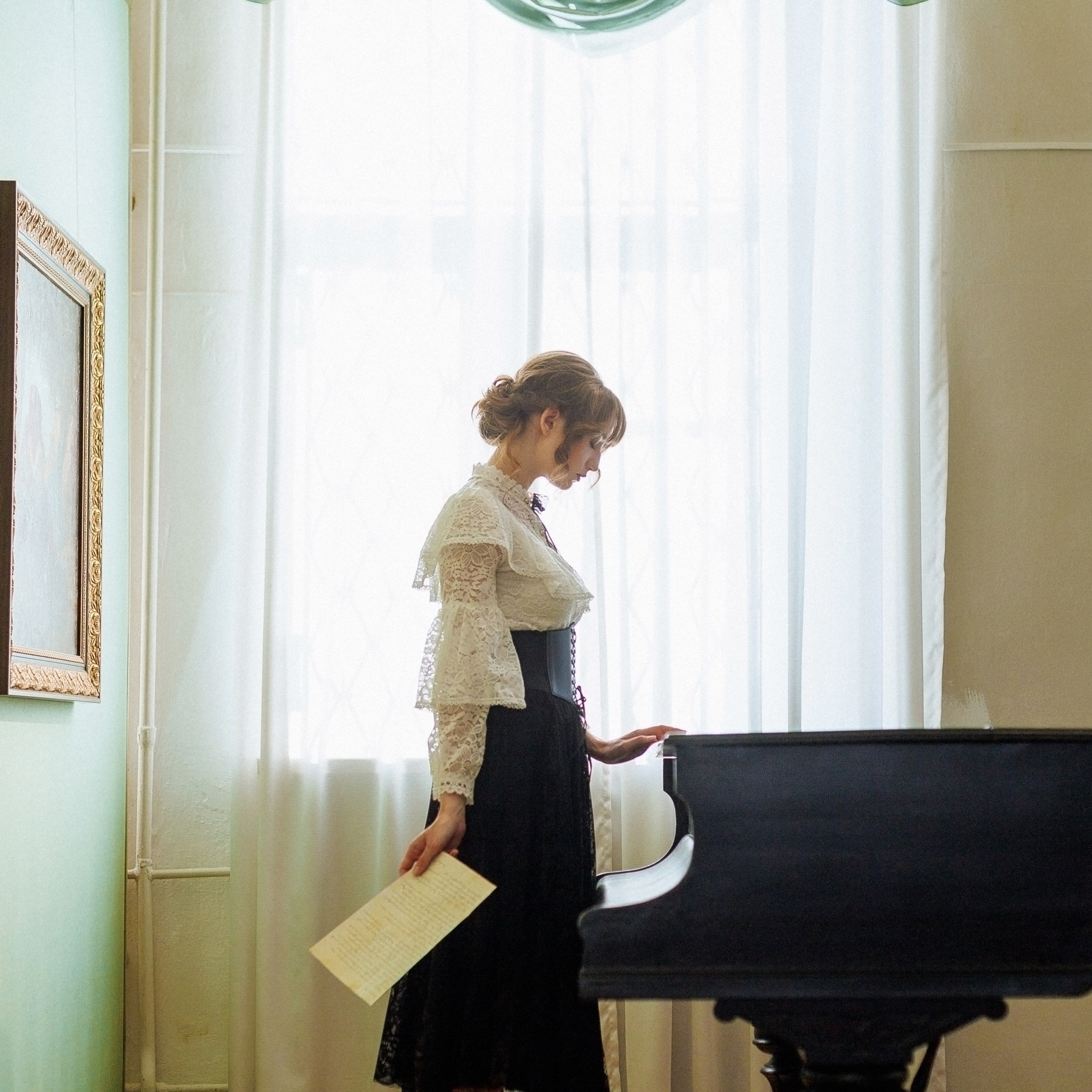 Настя и галерея