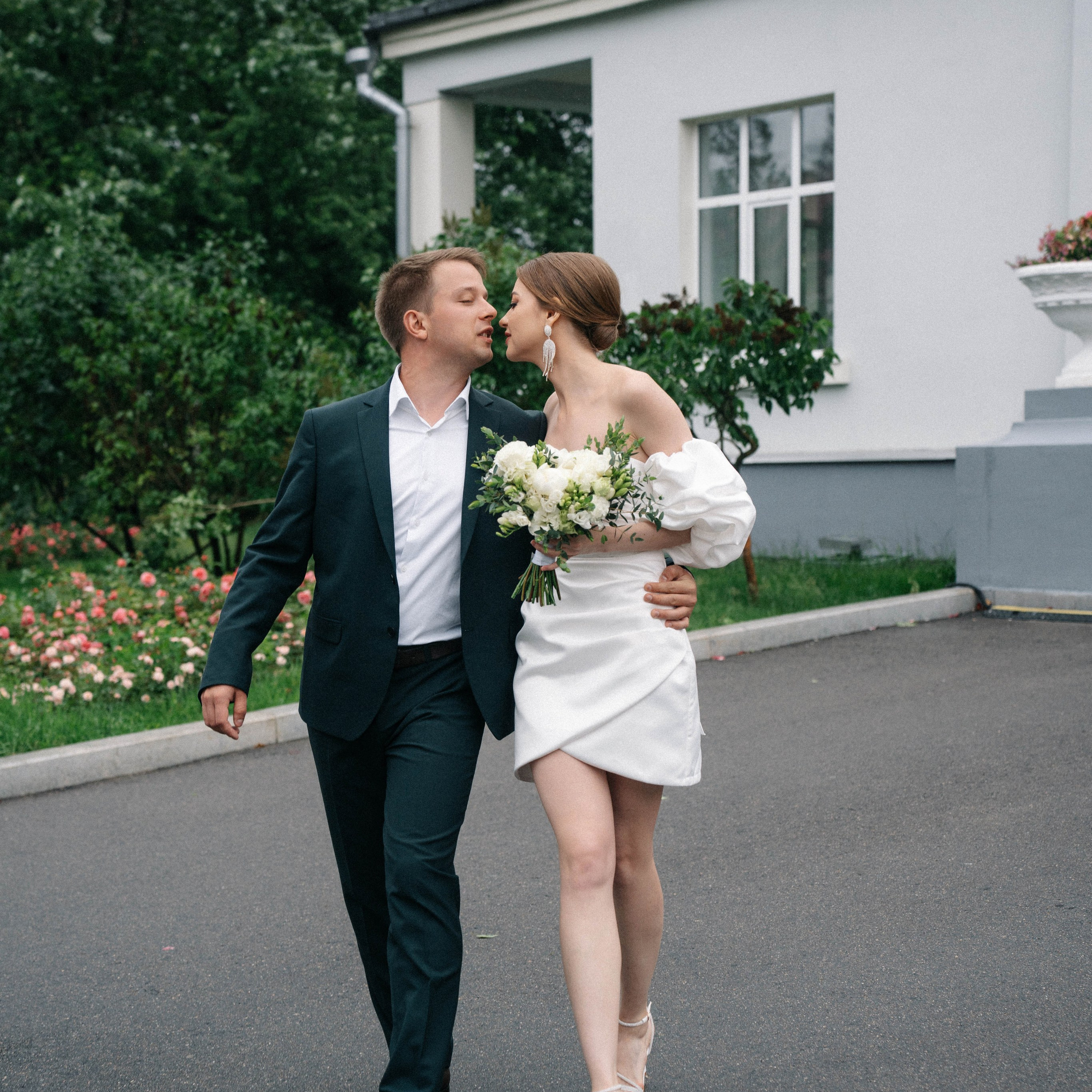 Свадебная фотосессия в отеле Plaza Garden Moscow WTC