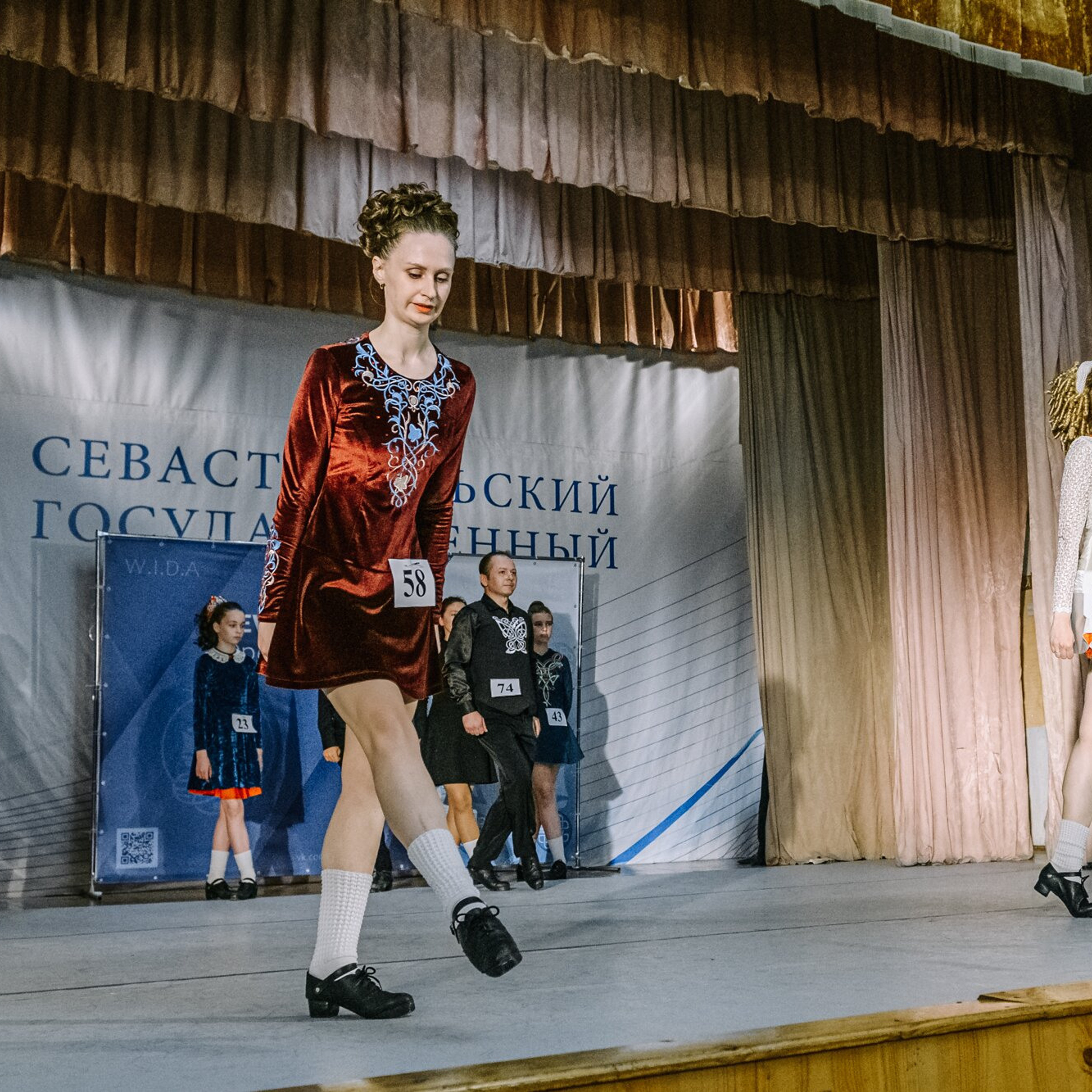 Intermediate hard. Коваленко Светлана, фотограф в Москве. Концерты, события и люди