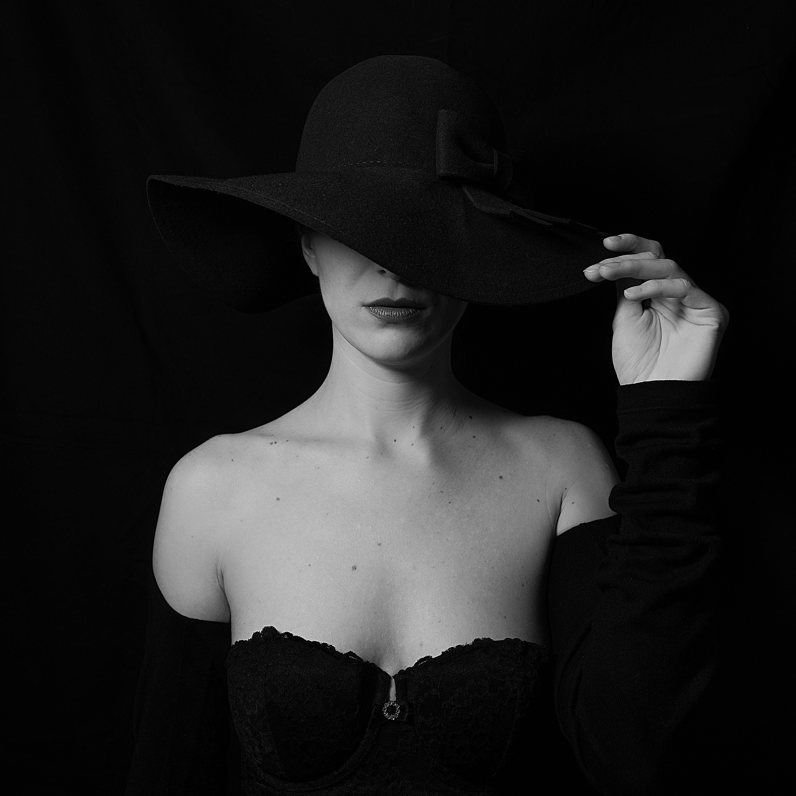 Женская съёмка в студии