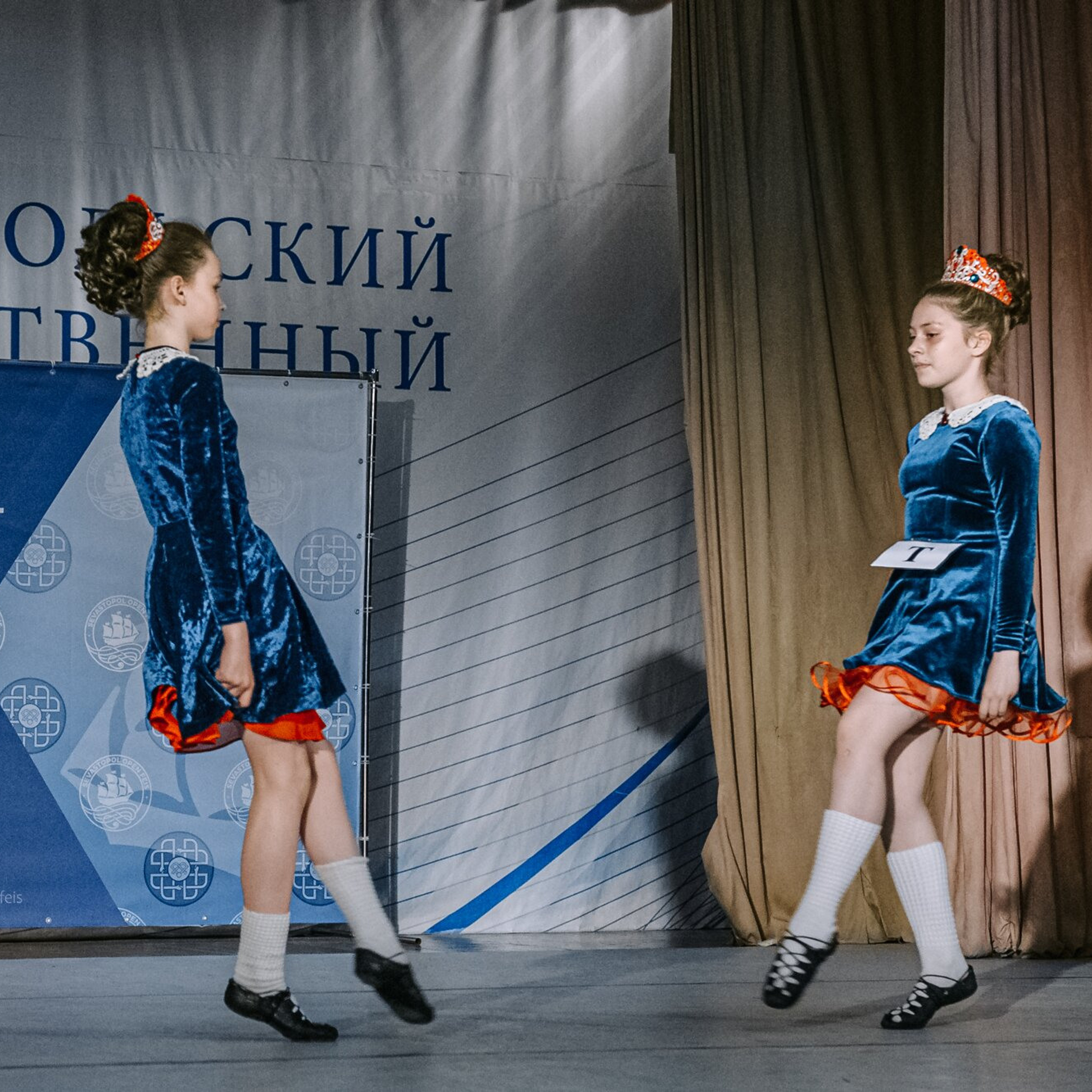 Two Hands. Коваленко Светлана, фотограф в Москве. Концерты, события и люди