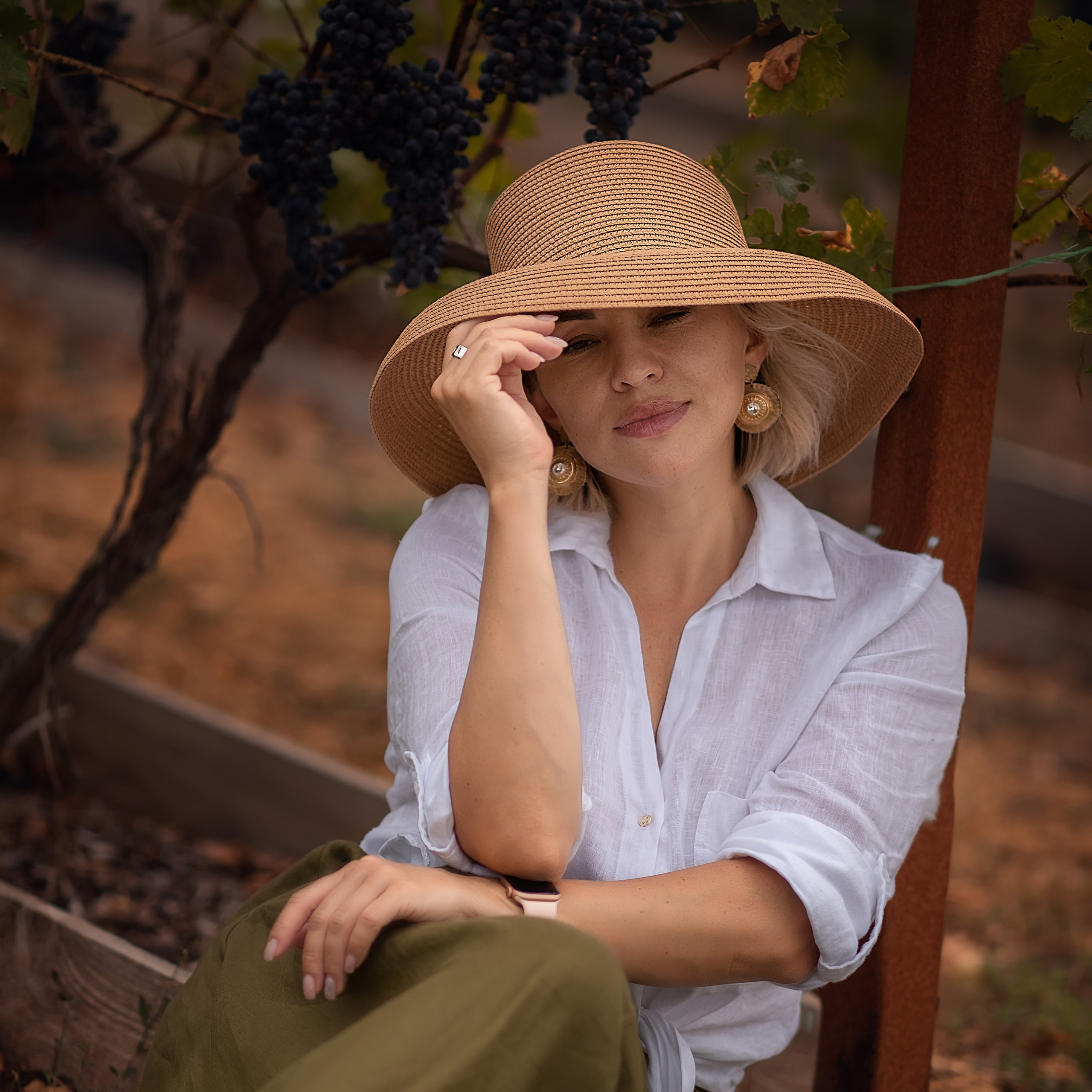 Саша в виноградниках