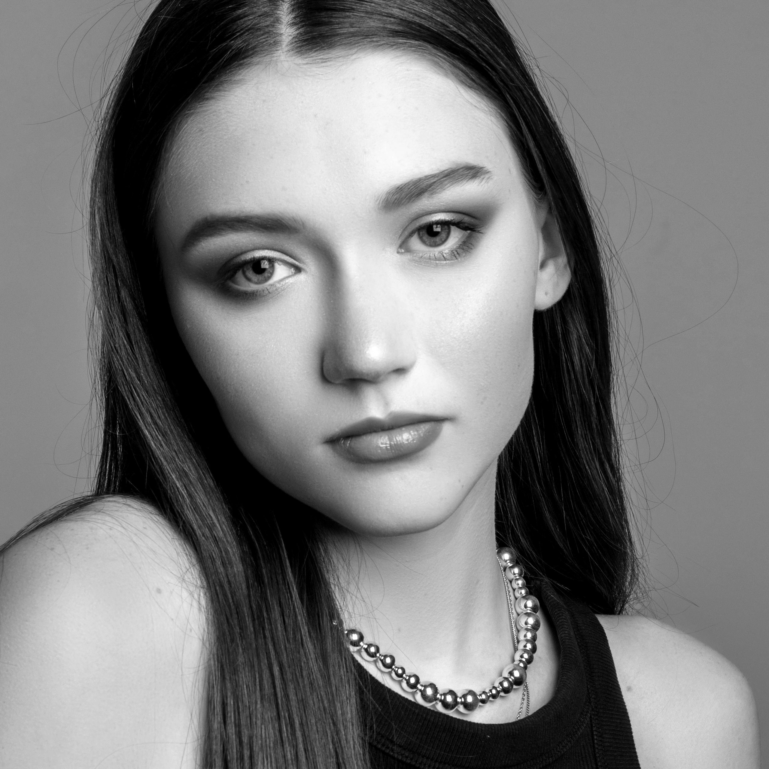 KSENIA X.