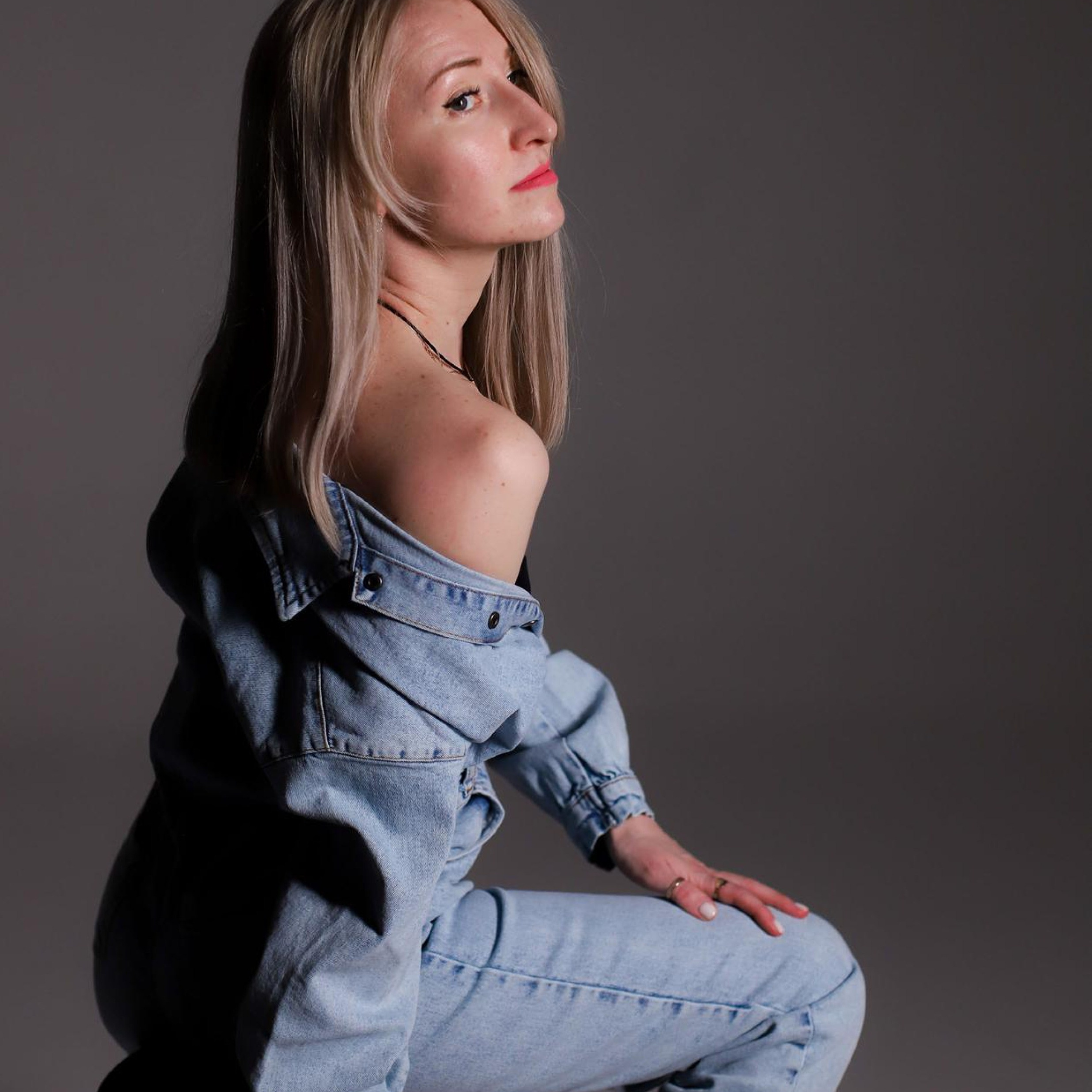 Публикации в глянцевых европейских журналах. Фотограф в Сургуте Брызгунова Анастасия