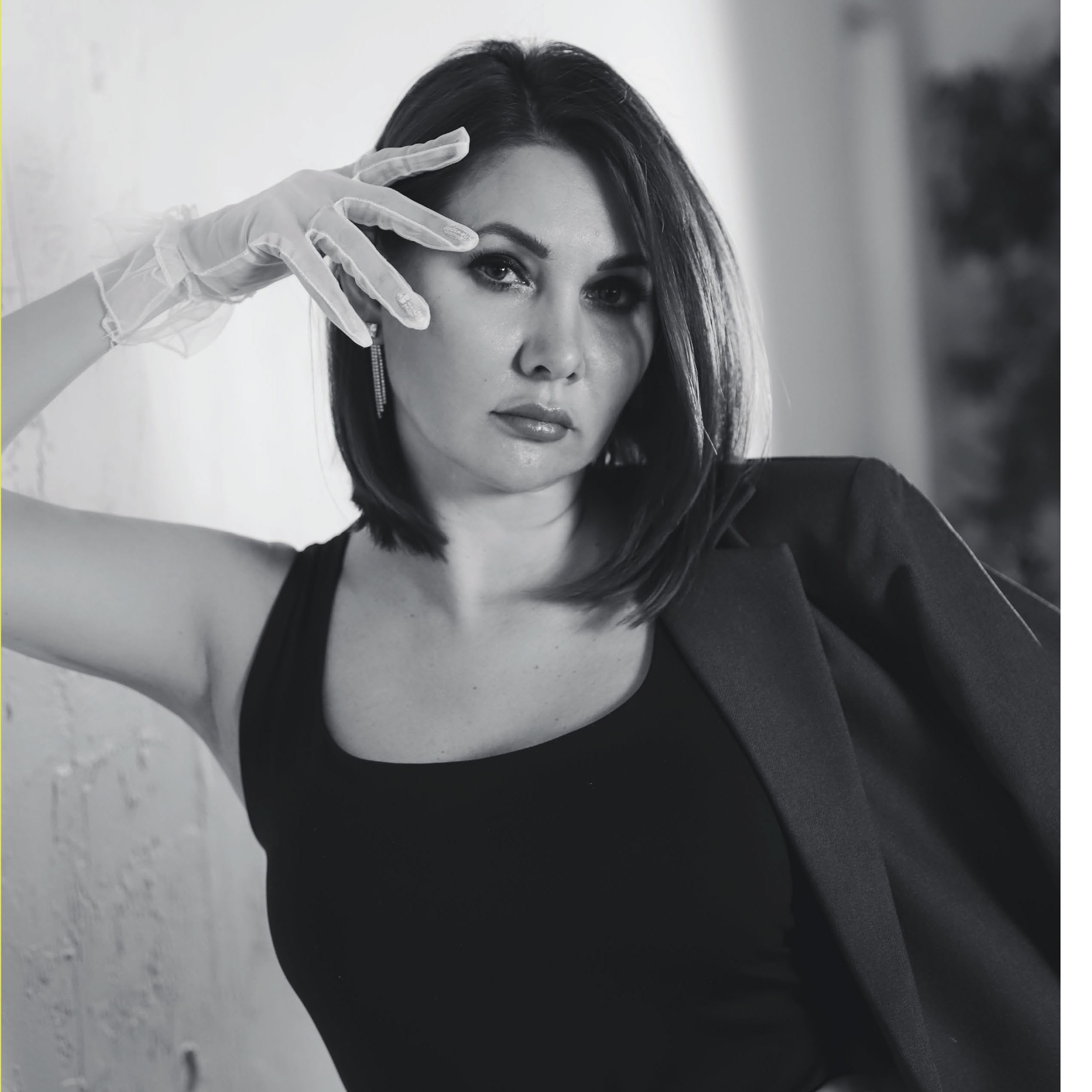 Публикации в глянцевых европейских журналах. Фотограф в Сургуте Брызгунова Анастасия