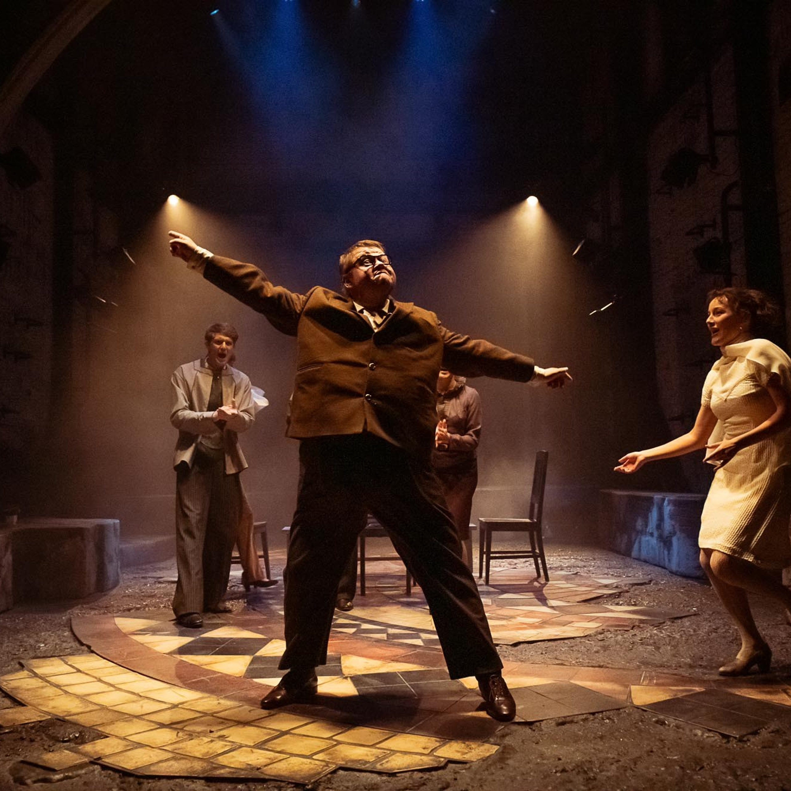 Утиная охота. Театр Вахтангова