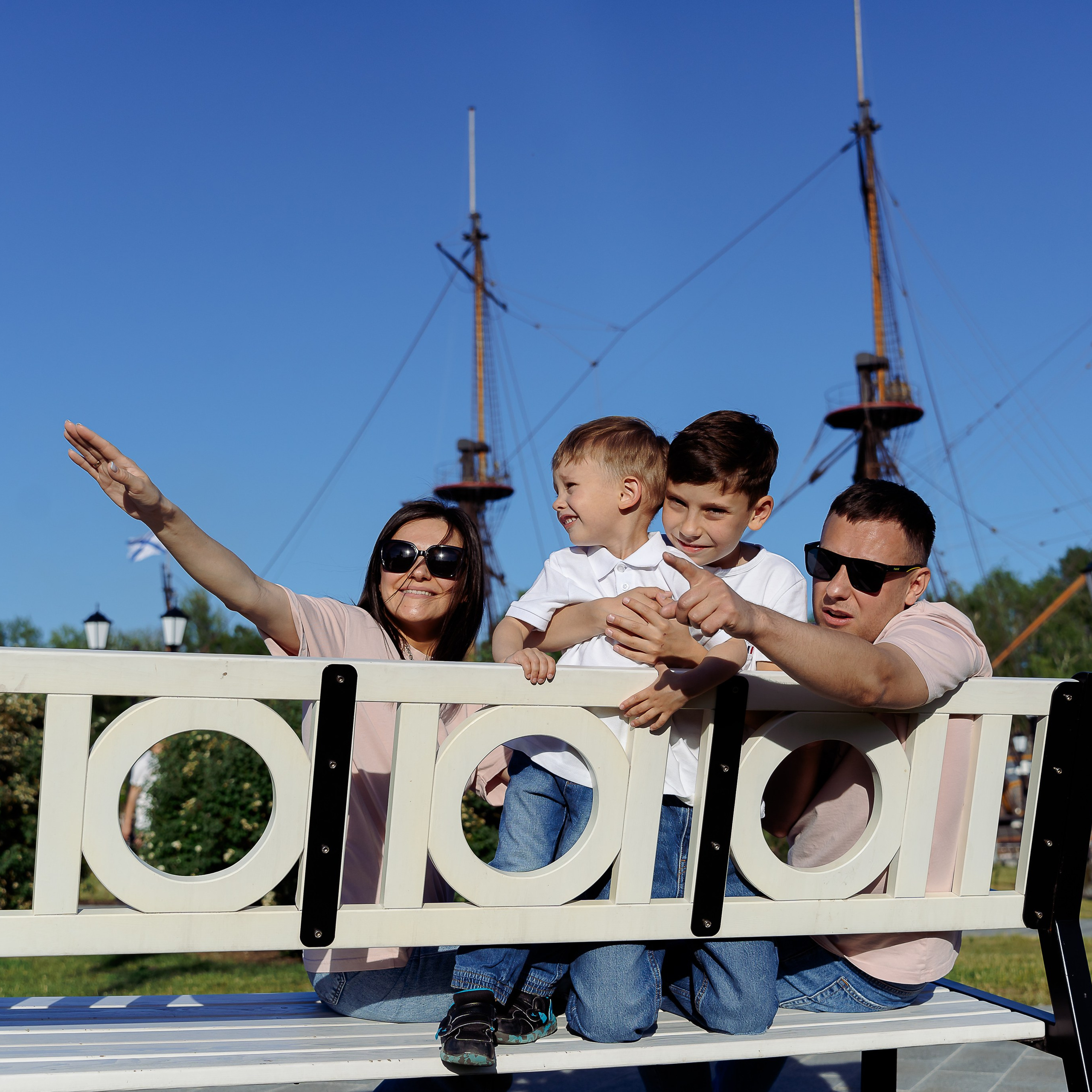 Крещение девочки 2 лет в храме Архангела Михаила, г. Красноярск. Фотограф для семей и экспертов в г. Воронеж Ирина Круглова