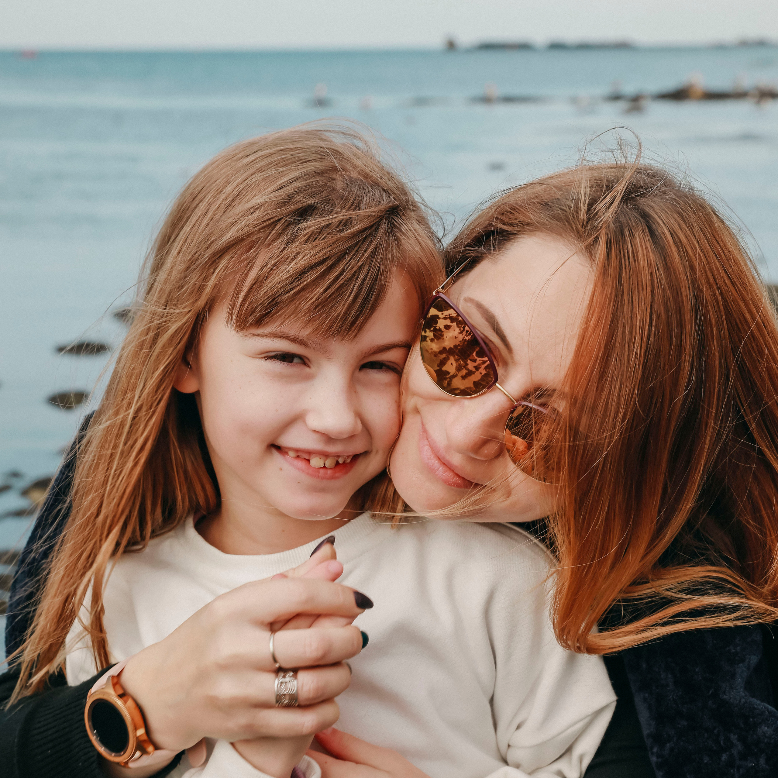 Прогулка по остраву Сахалин мамы и дочки