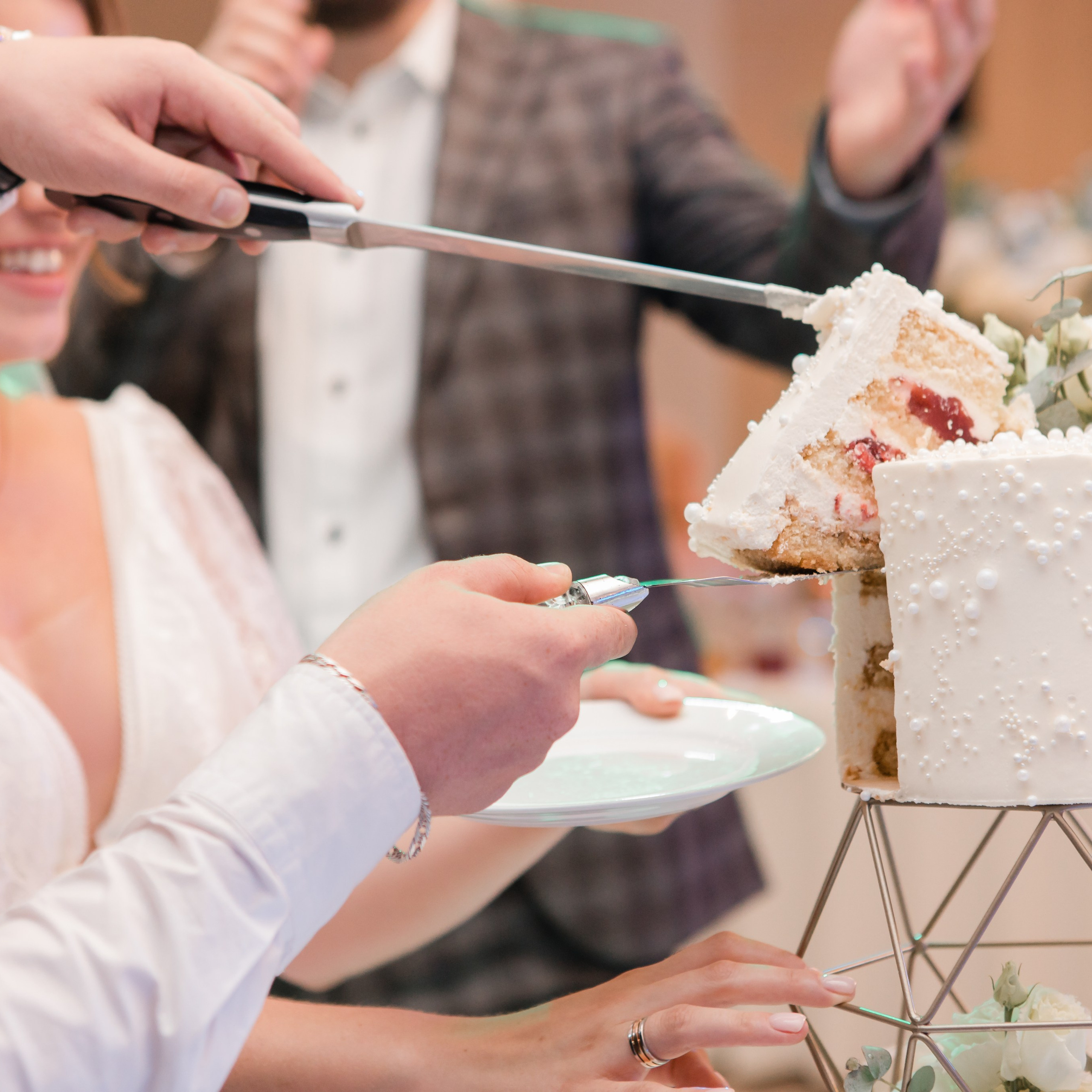 Свадьба в Барвихе. Фотосъемка свадеб. Видеосъемка свадеб. Загс в Барвихе. Подать заявление в Барвихе. Московский областной загс барвиха. Барвиха village загс
