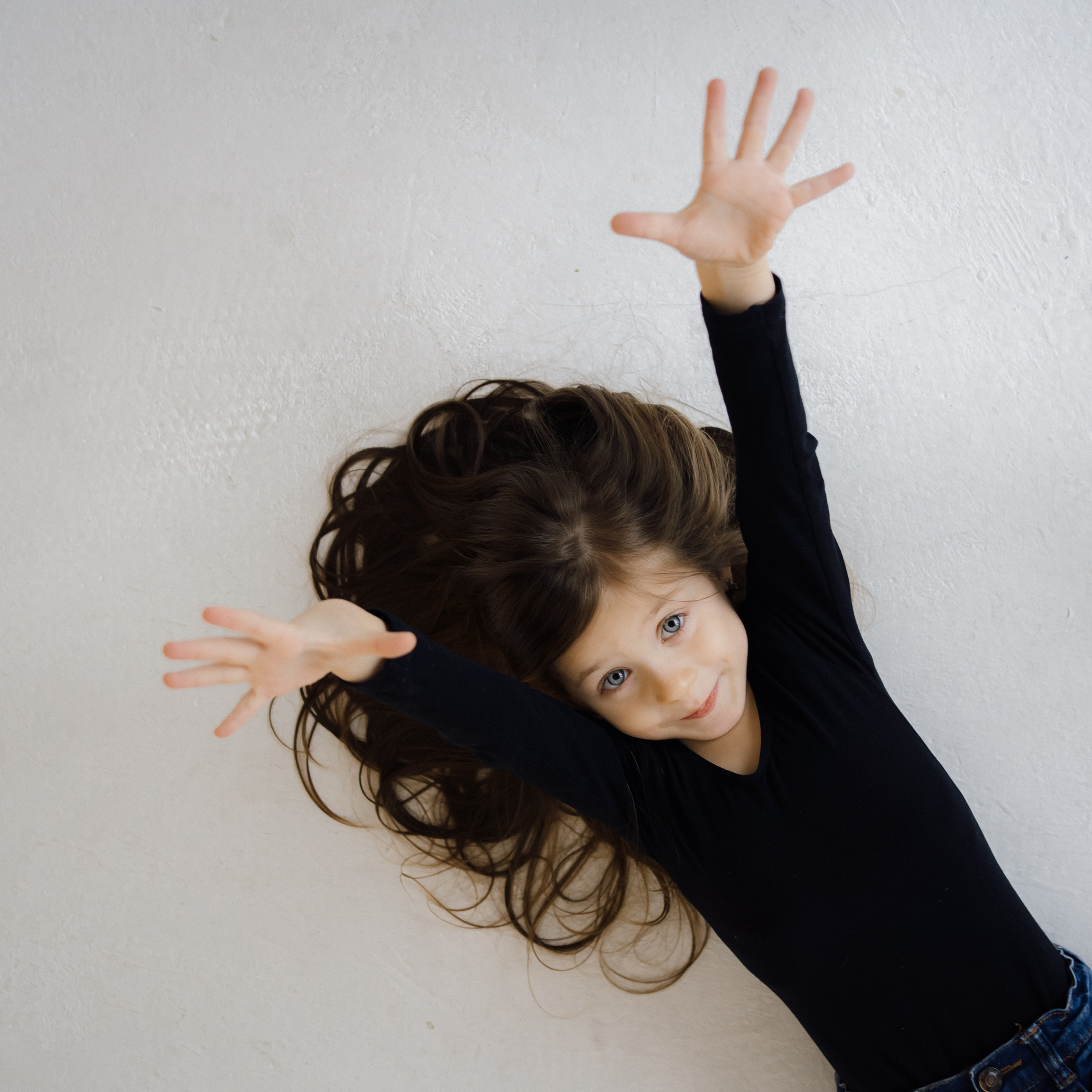 Арина, Аглая, Олег