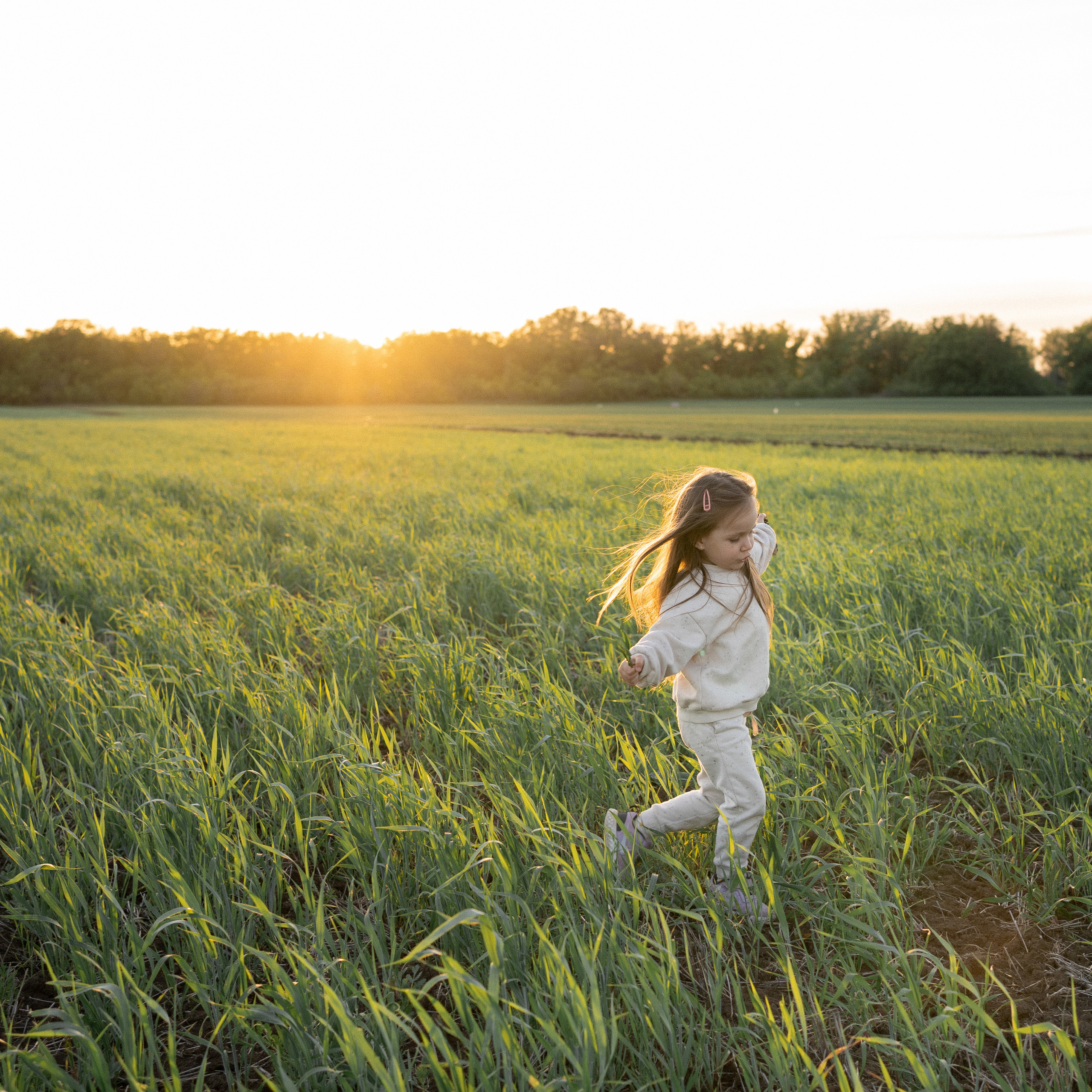 Настя, Ульяна