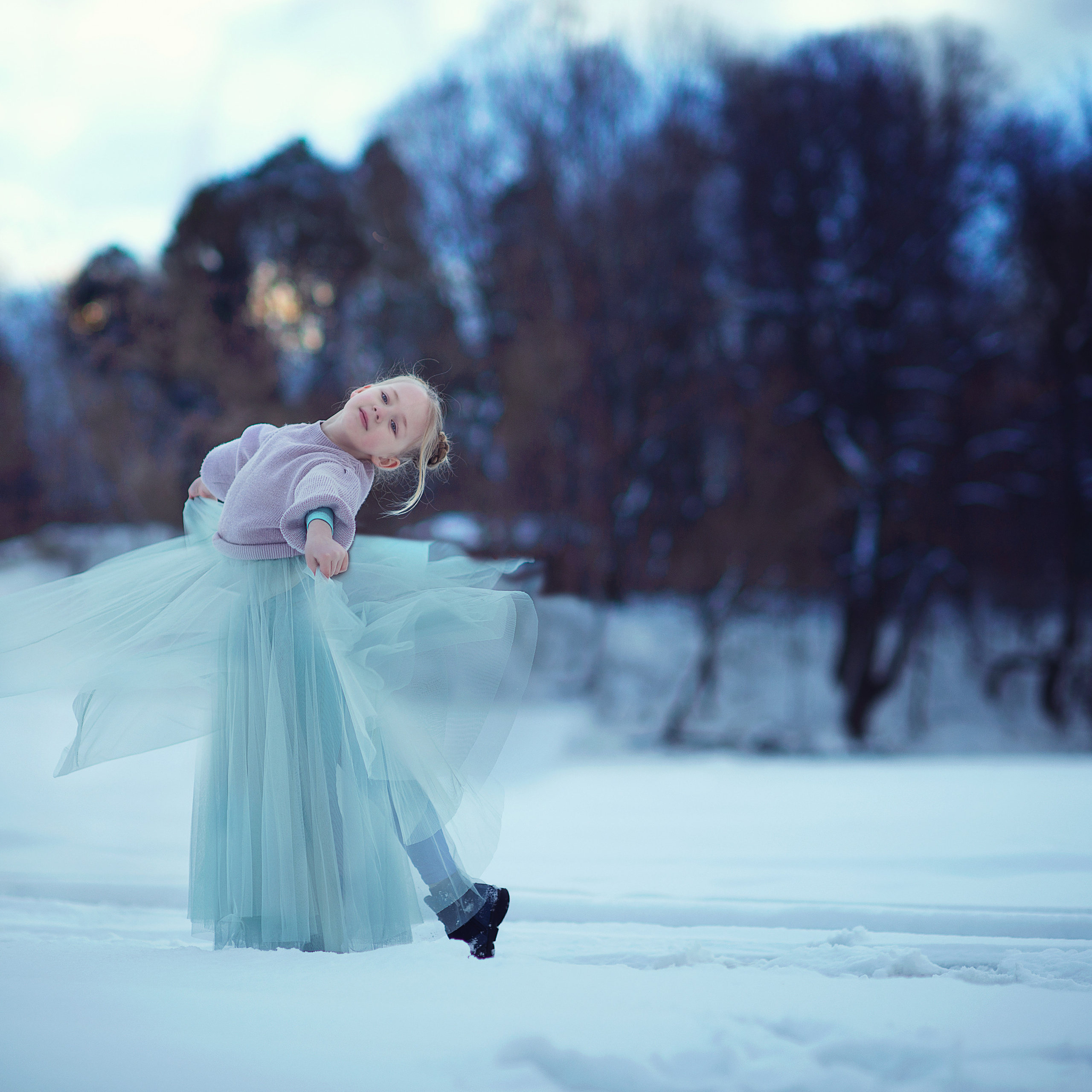 Балерина на озере