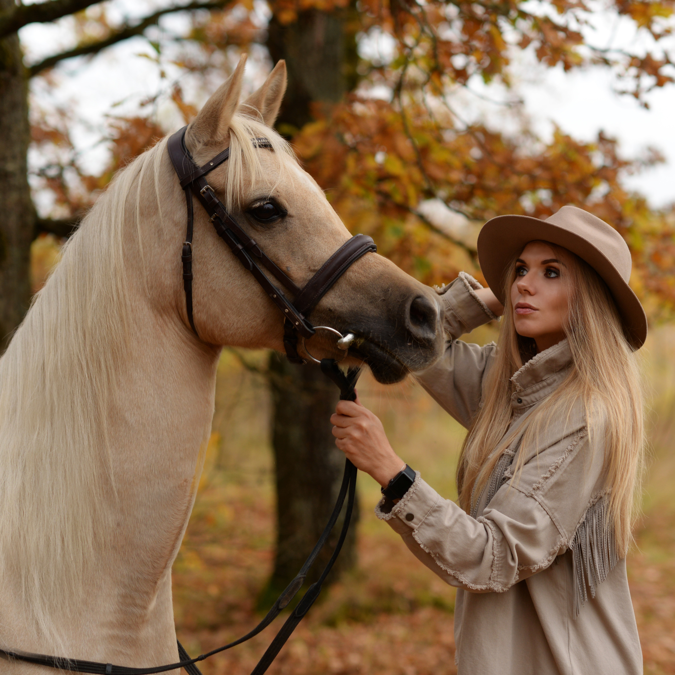 Катя и Диор