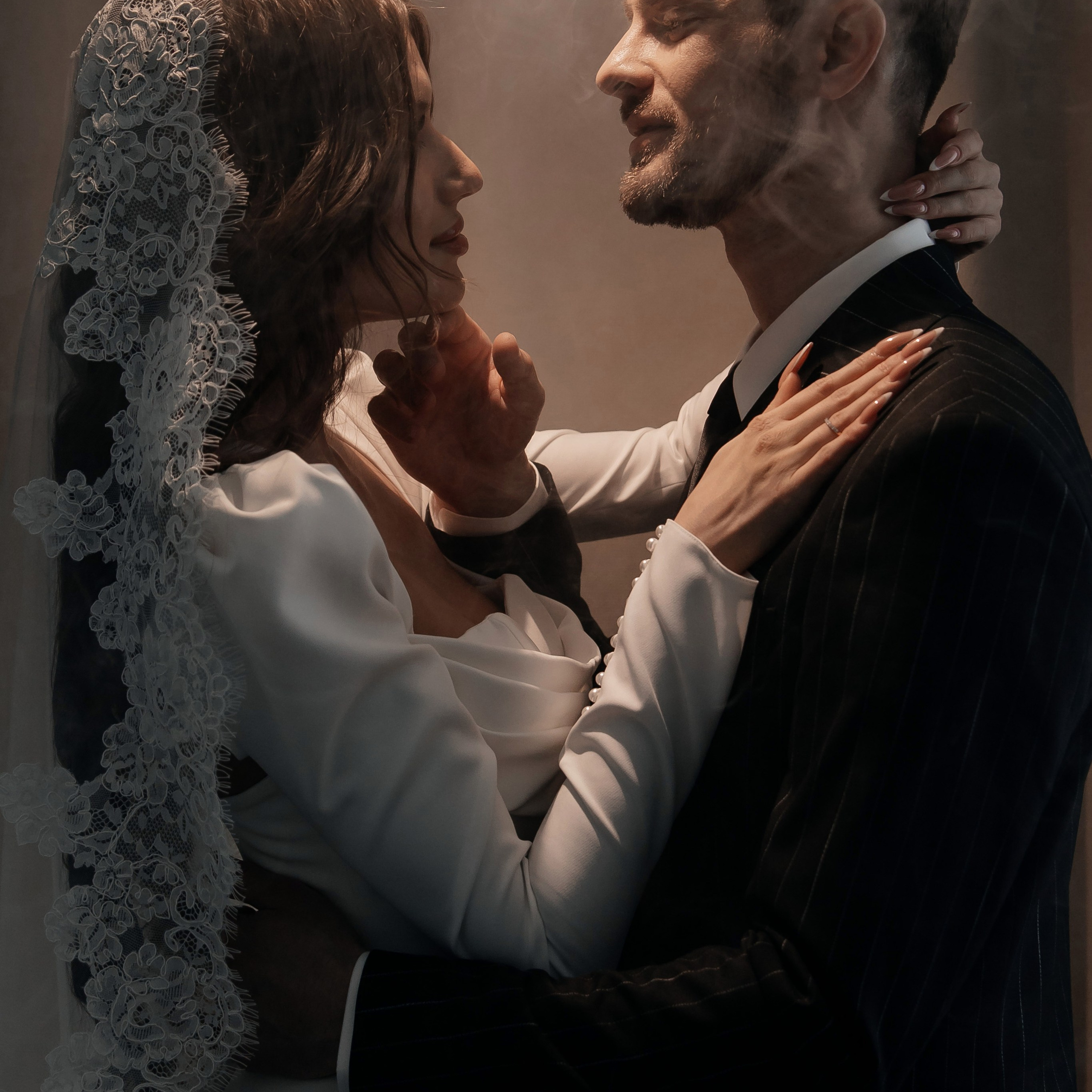 Свадебная фотосессия в отеле. Свадебный, семейный фотограф, контент съёмка. Екатеринбург. Елена Граф