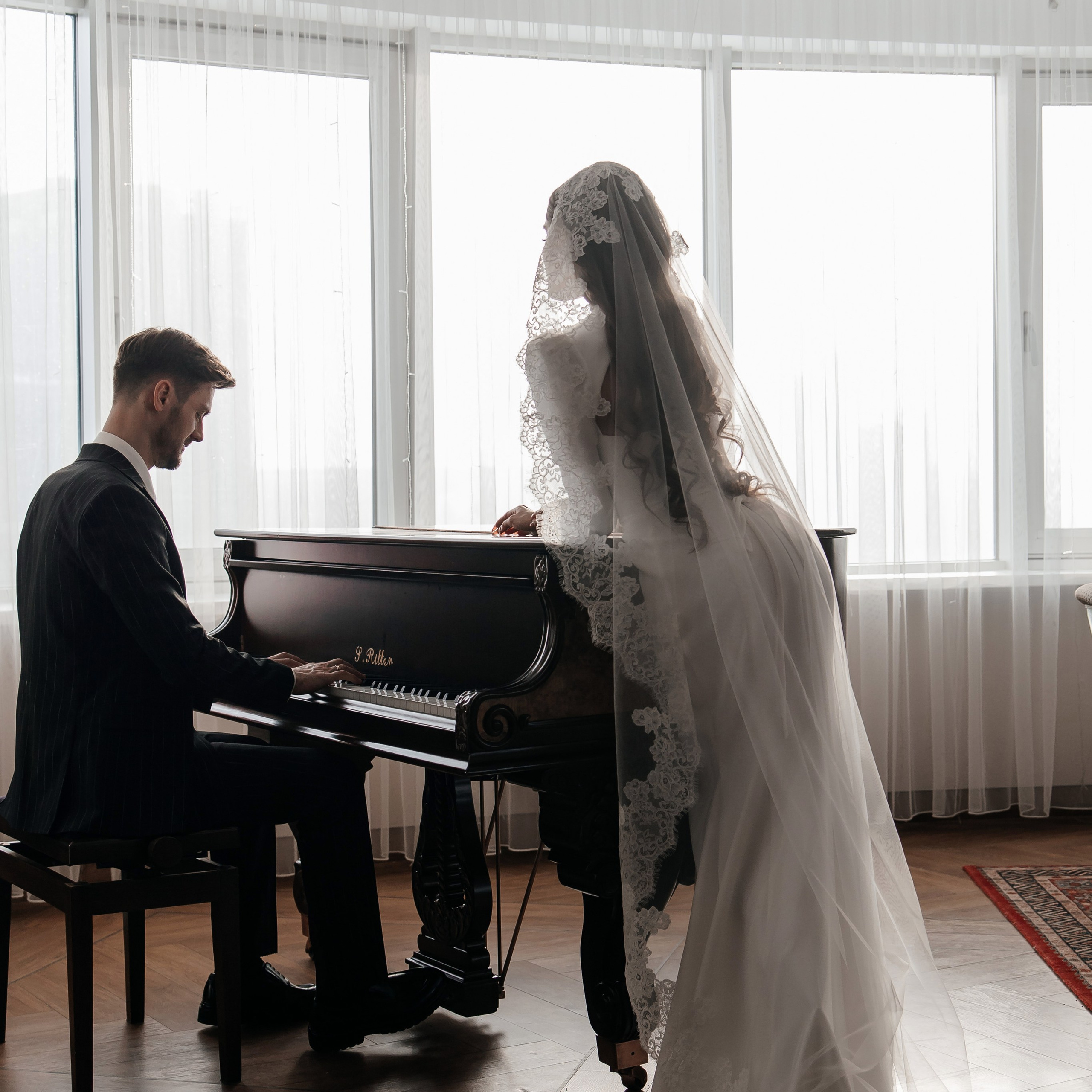 Свадебная фотосессия в отеле. Свадебный, семейный фотограф, контент съёмка. Екатеринбург. Елена Граф