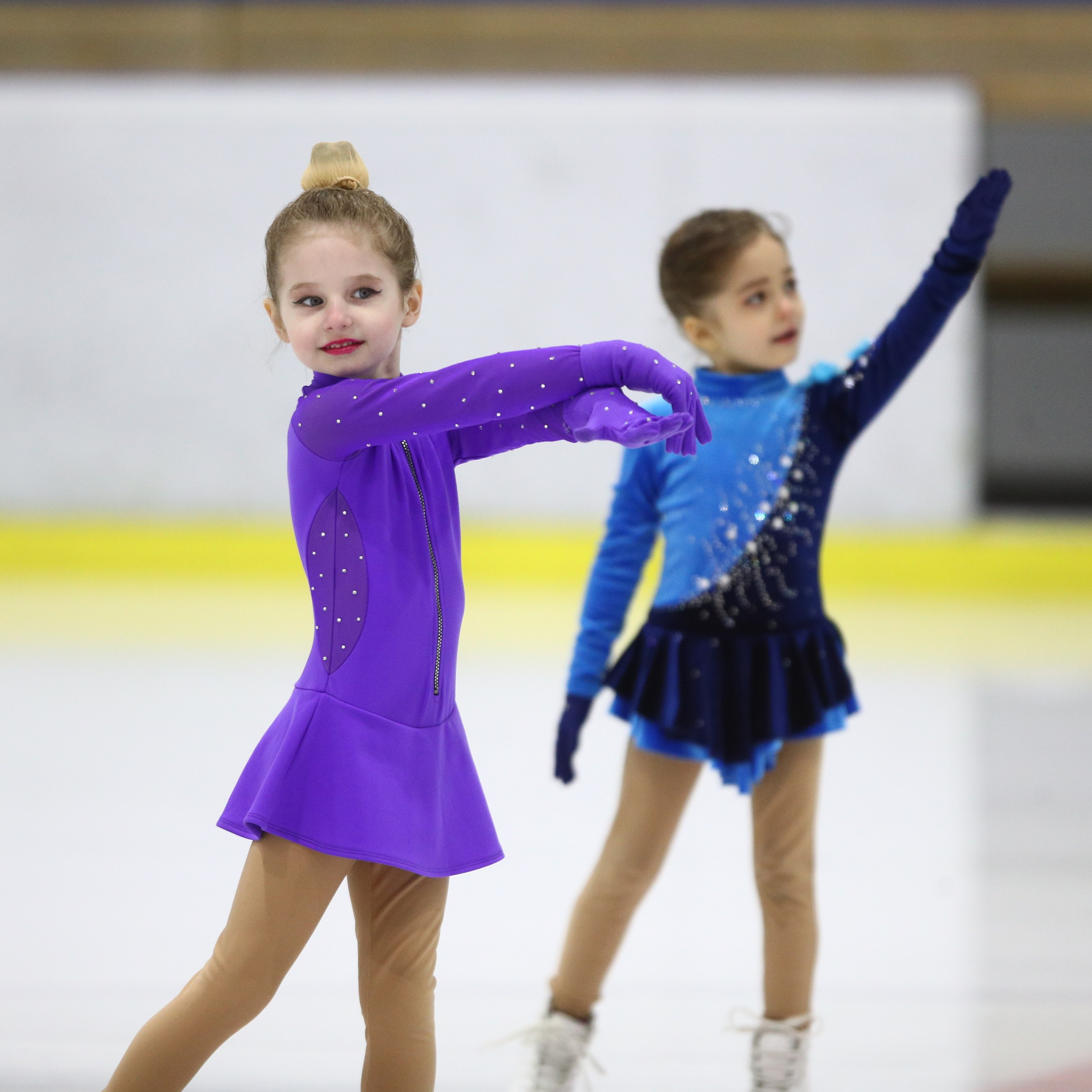 Отзывы о работе спортивного фотографа Евгения Семенова. Фотограф художественная гимнастика, фигурное катание, Москва и область