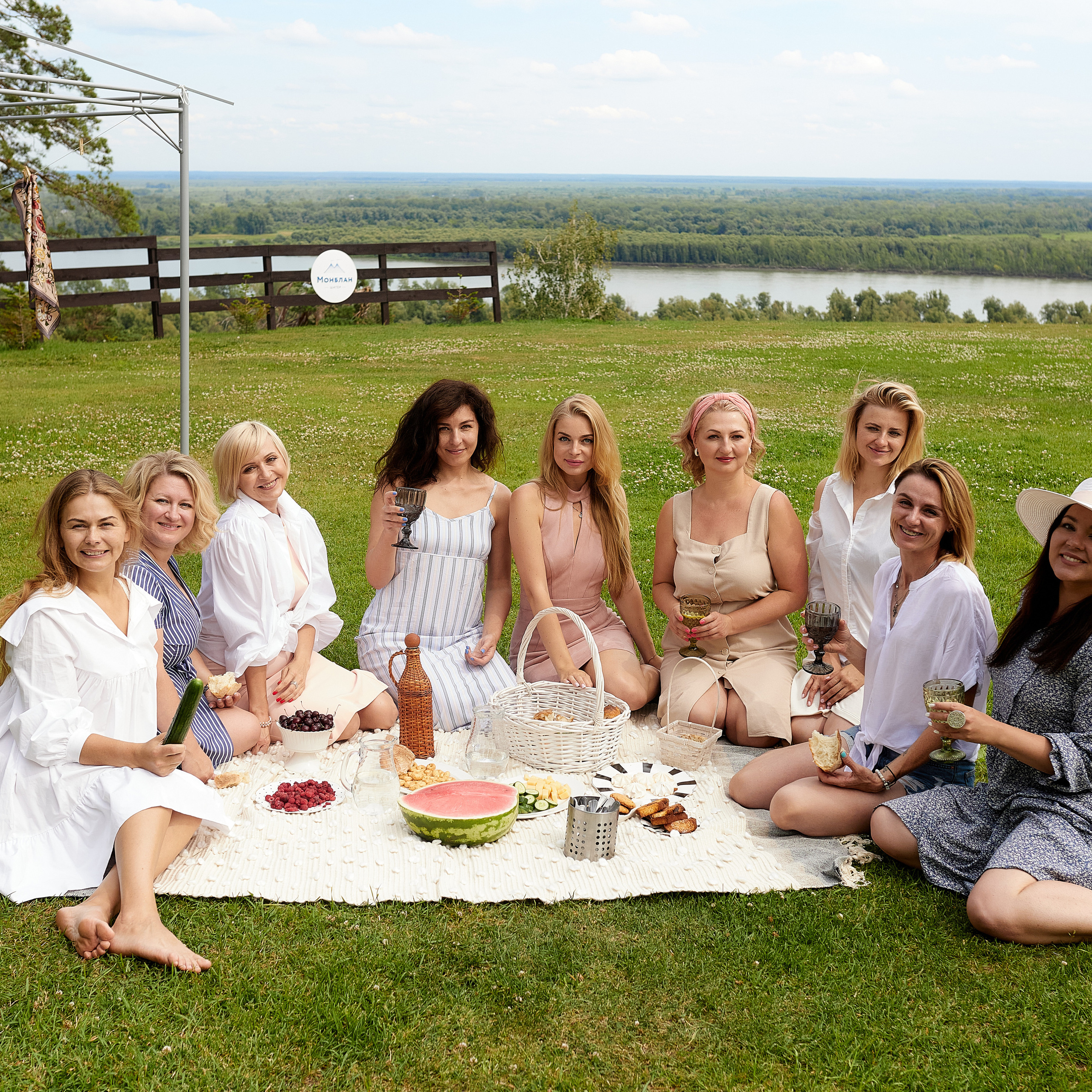 Пикник в шатре «Монблан»