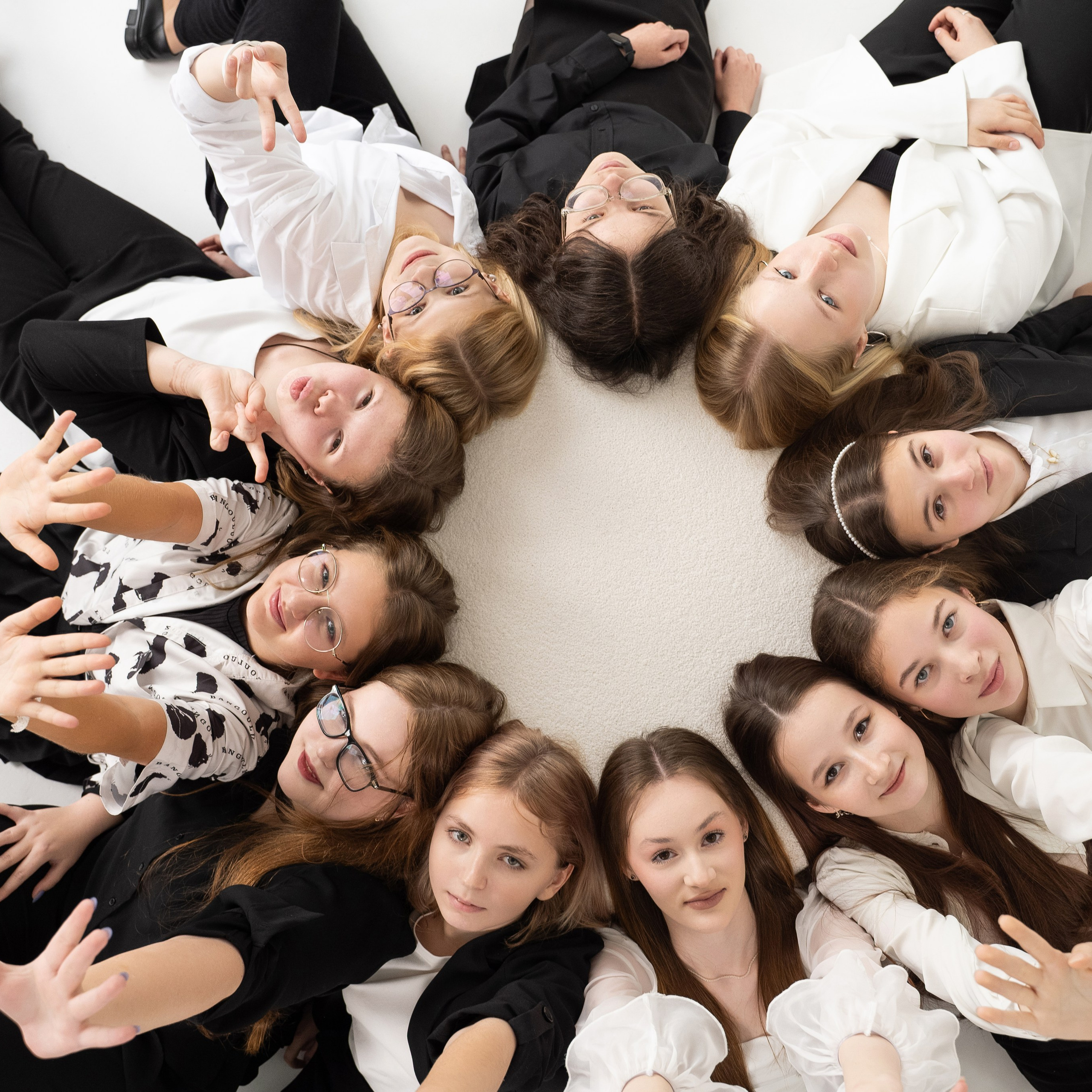 ВЫПУСКНИКИ 9 КЛАСС