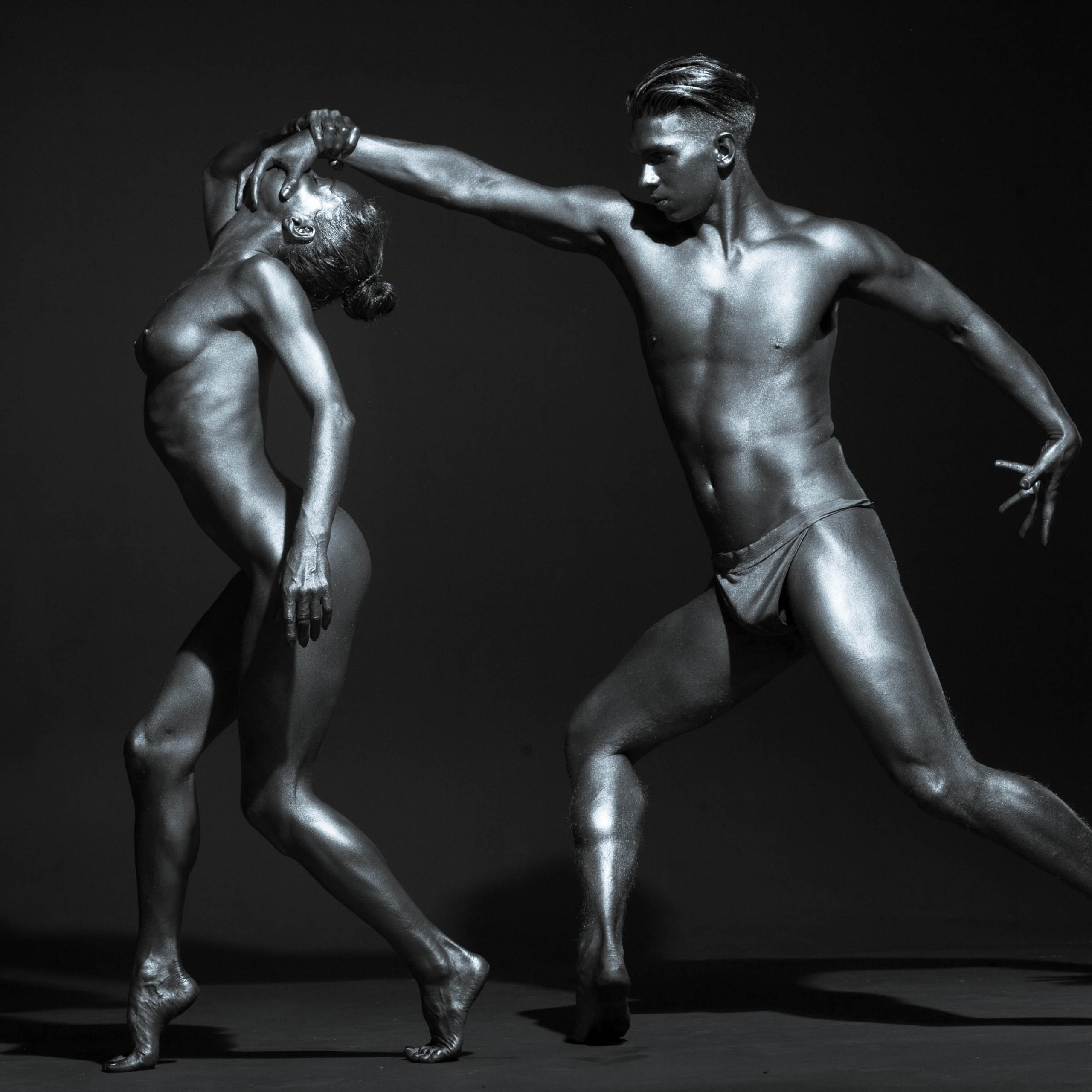 - фотосессии в эксклюзивных образах в  СПб и Москве. провожу регулярны. Фотограф Облако Александра