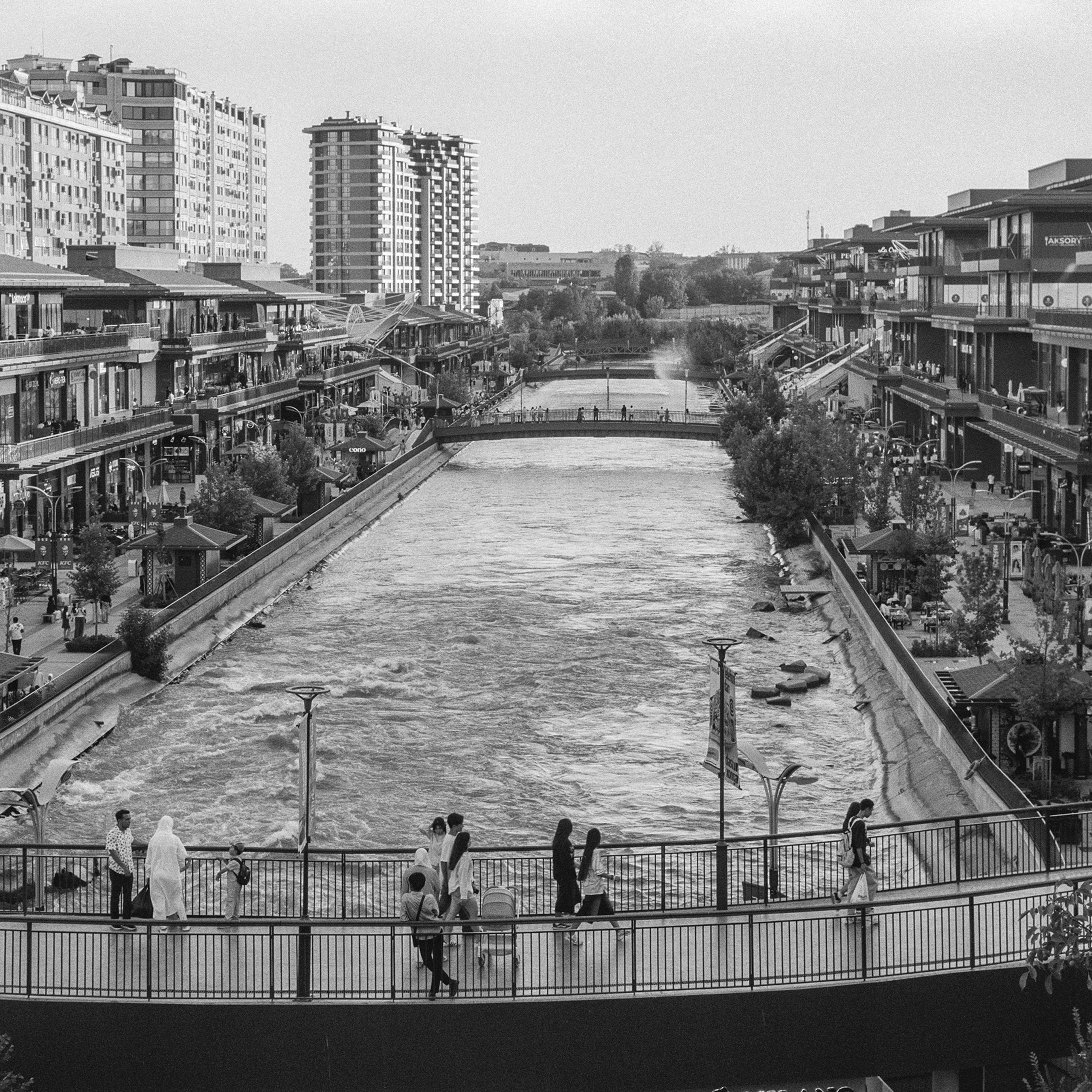 Bo'rijar Canal, Tashkent, Uzbekistan. 2025