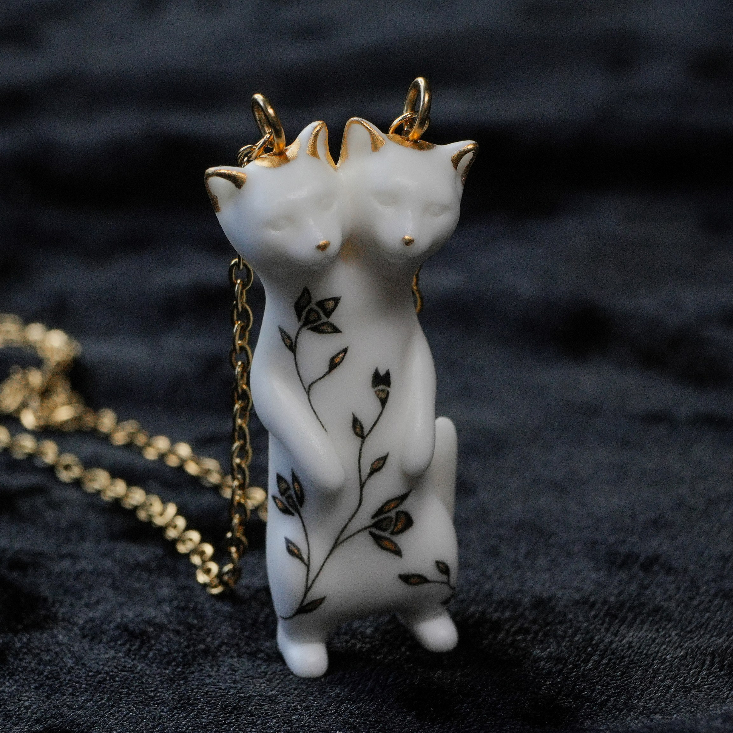 Кот двухголовый 15 000 руб