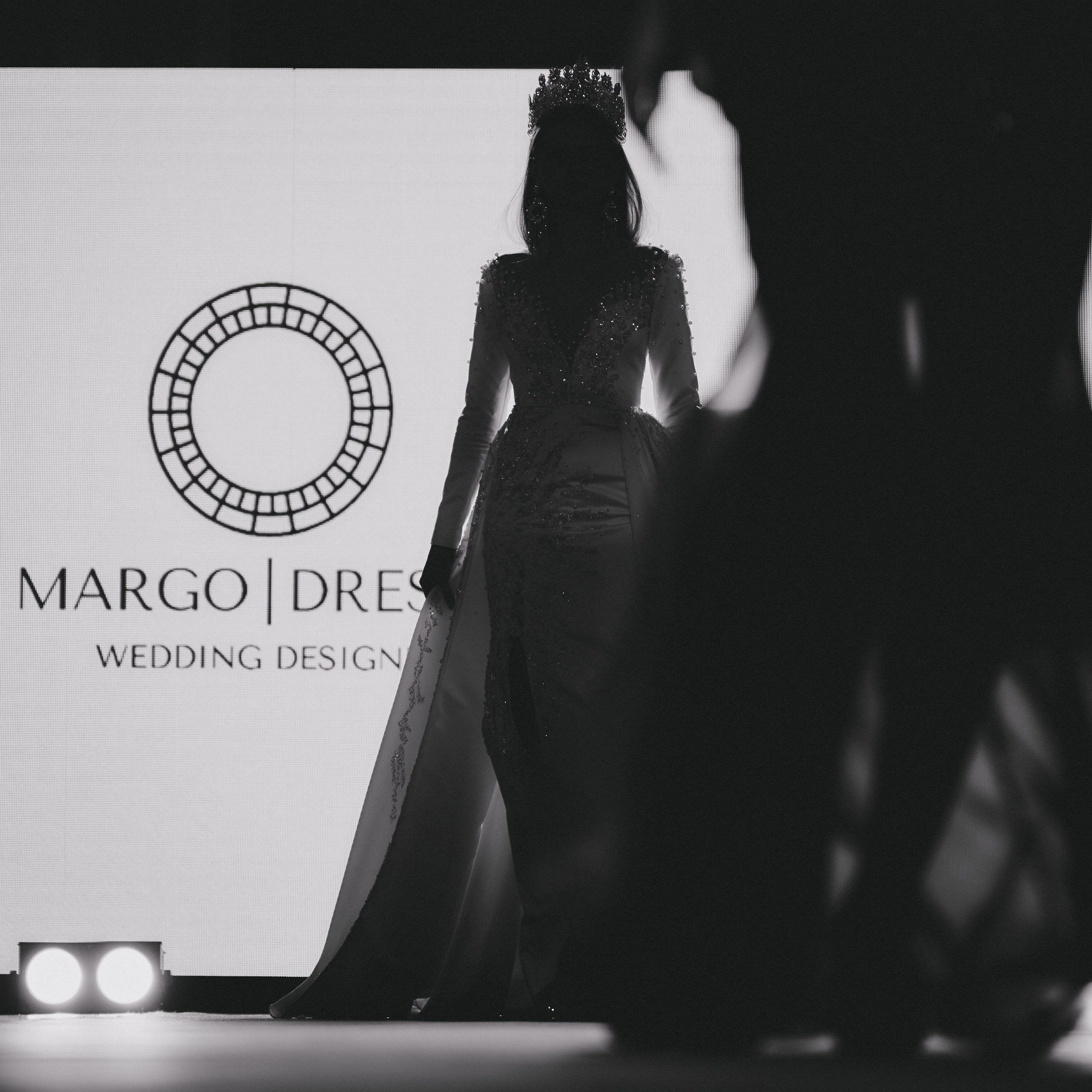 Модный показ в Филармонии