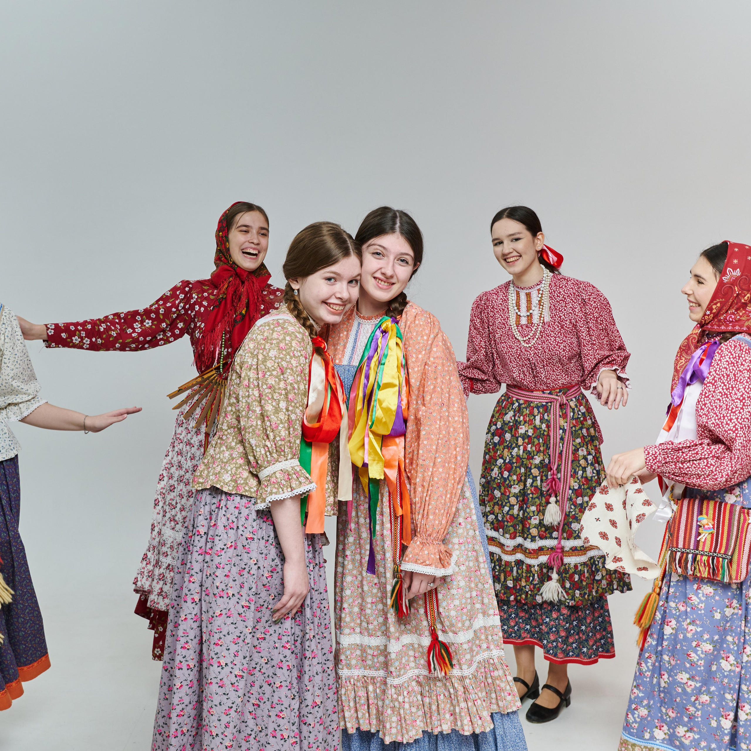 Евгения Зонтикова и ансамбль «Радоница». Фотограф Юлия Старцева Тюмень