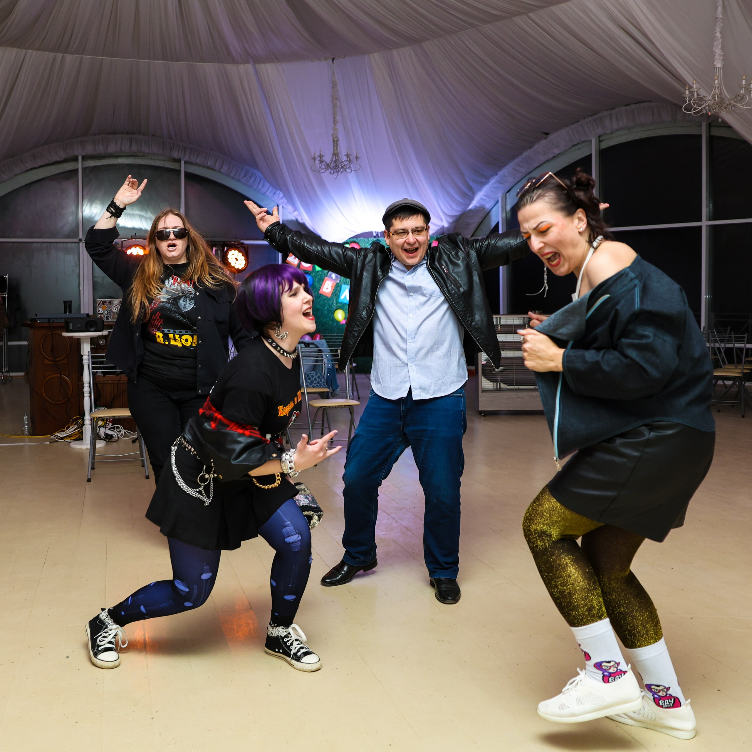 Юбилейная смена в лагере для взрослых «ИЗИ»