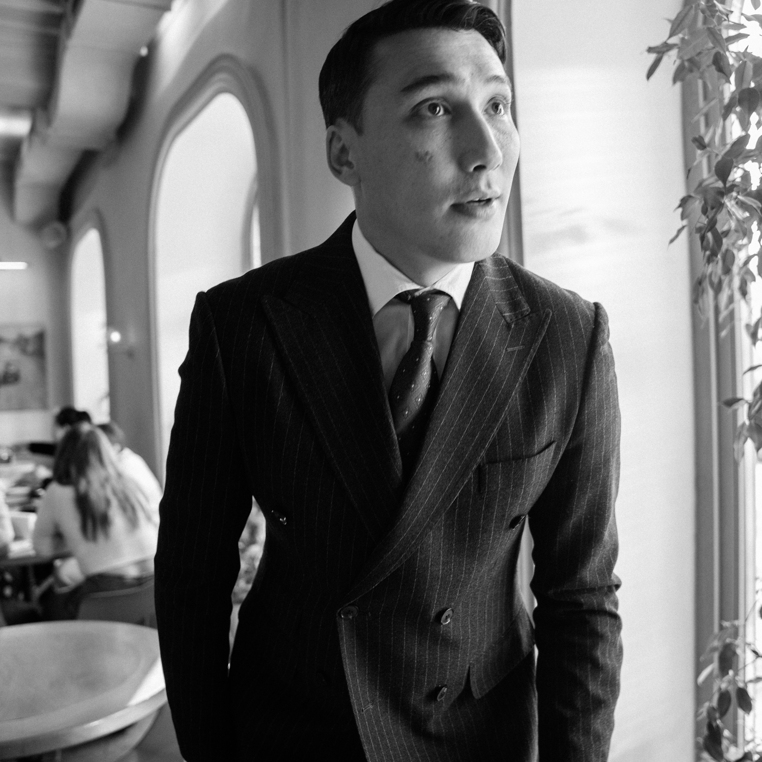 Отзывы о фотографе в Алматы. Фотограф в Алматы Сиражев Карымсак. Фотосессия, бизнес портреты