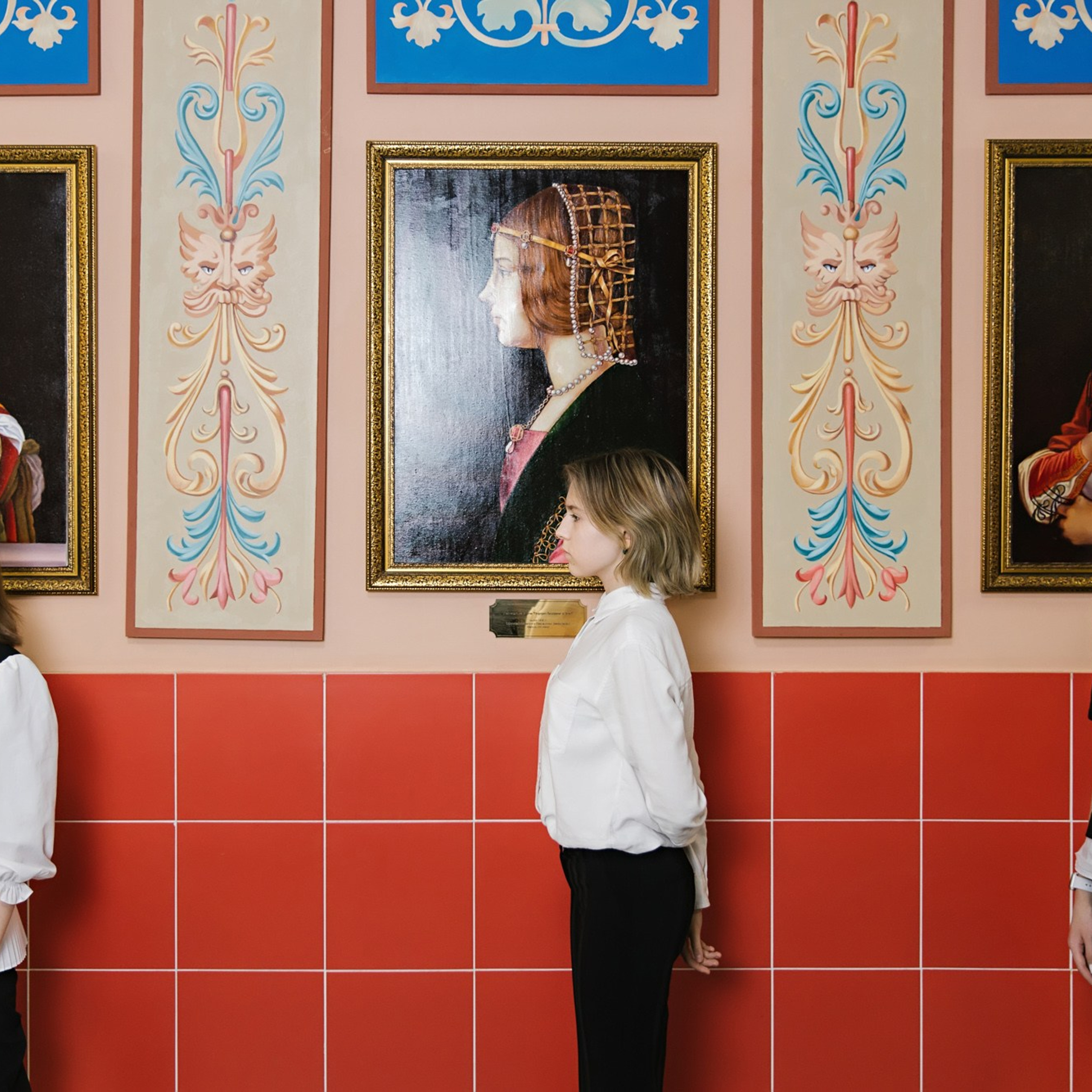 Съемка для выпускников старших классов – профессиональные фото  школьников 10-11 классов. Школьная съемка и создание выпускных альбомов в Нижнем Новгороде