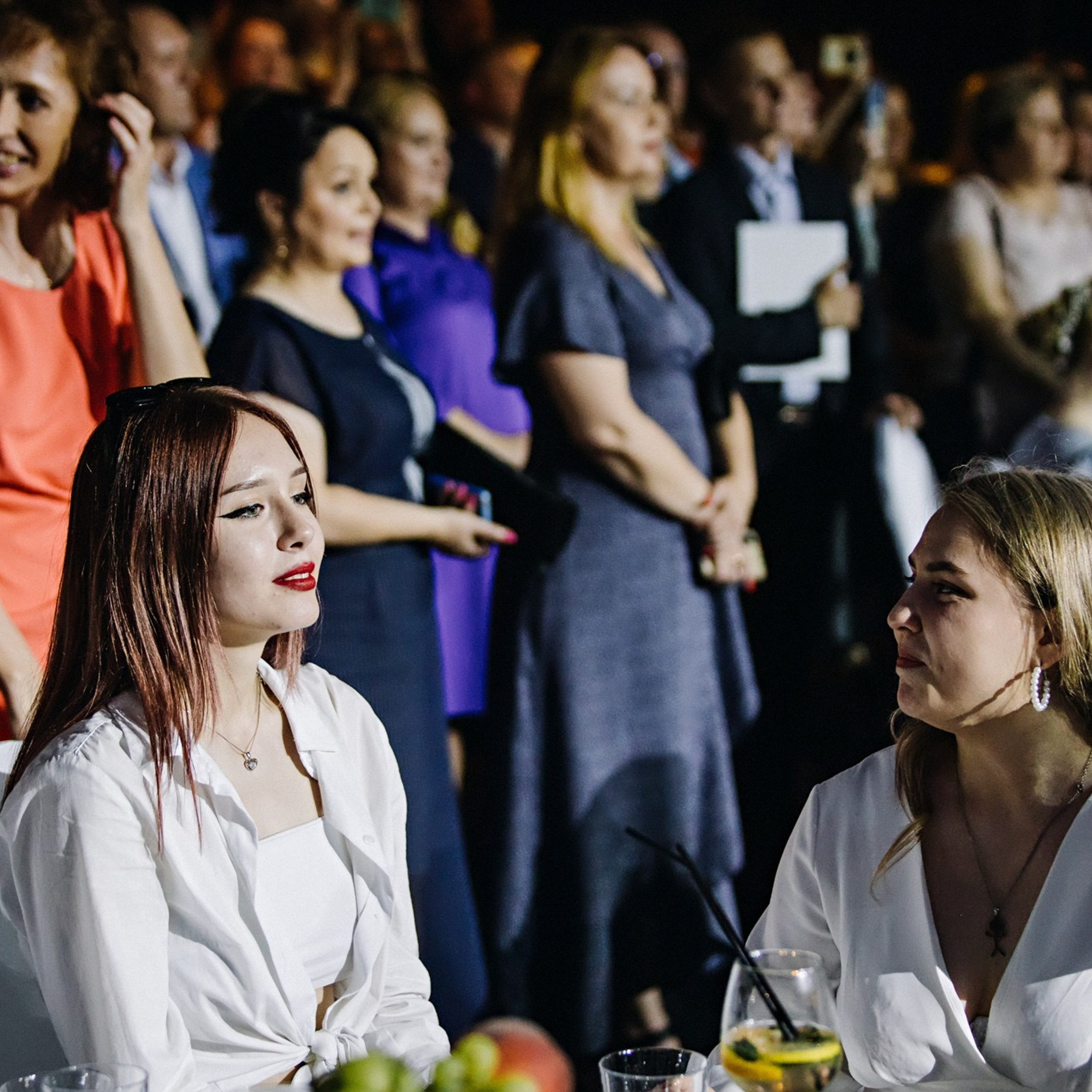 Выпускная фотосессия | Репортаж и съемка на фотозоне. Школьная съемка и создание выпускных альбомов в Нижнем Новгороде