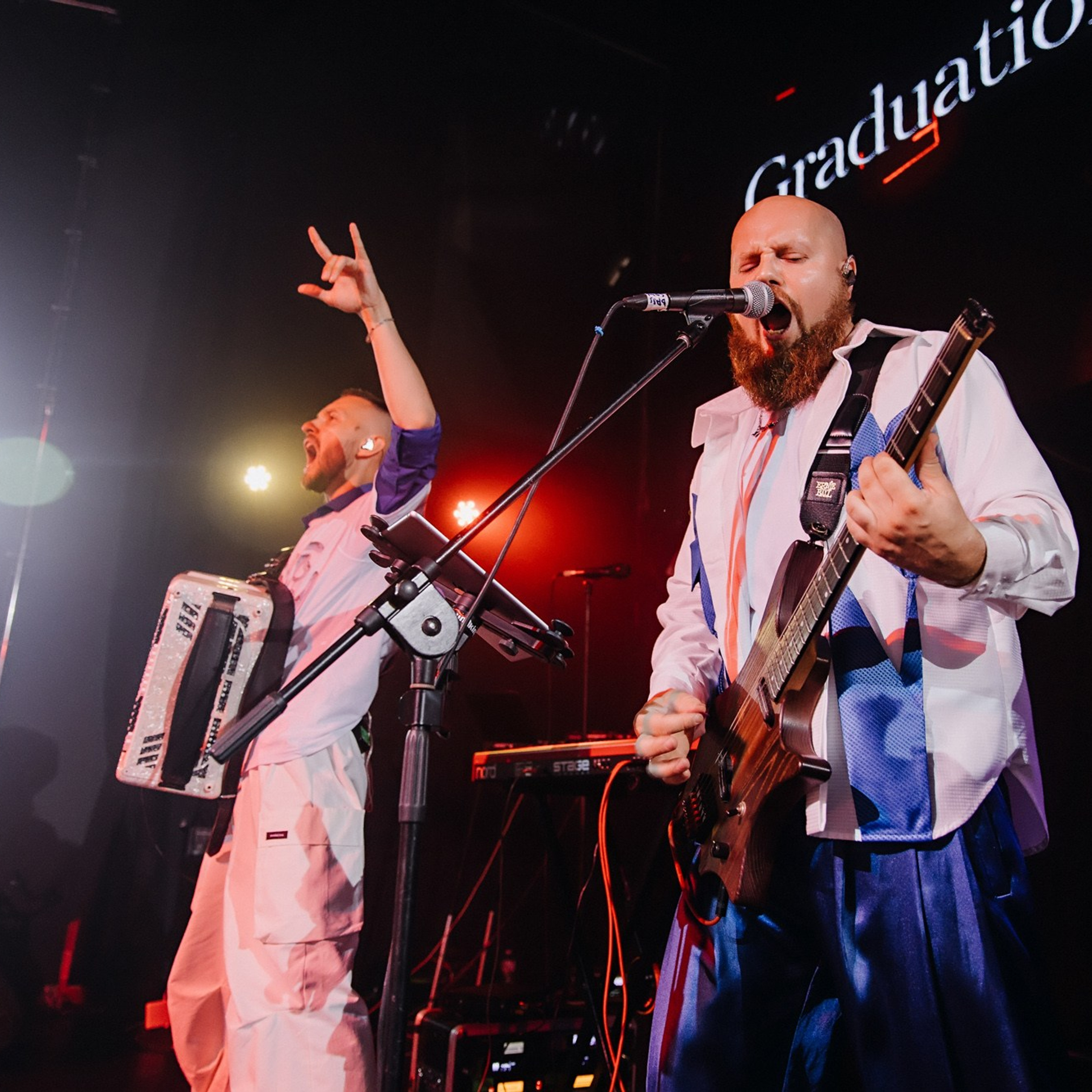 Выпускная фотосессия | Репортаж и съемка на фотозоне. Школьная съемка и создание выпускных альбомов в Нижнем Новгороде