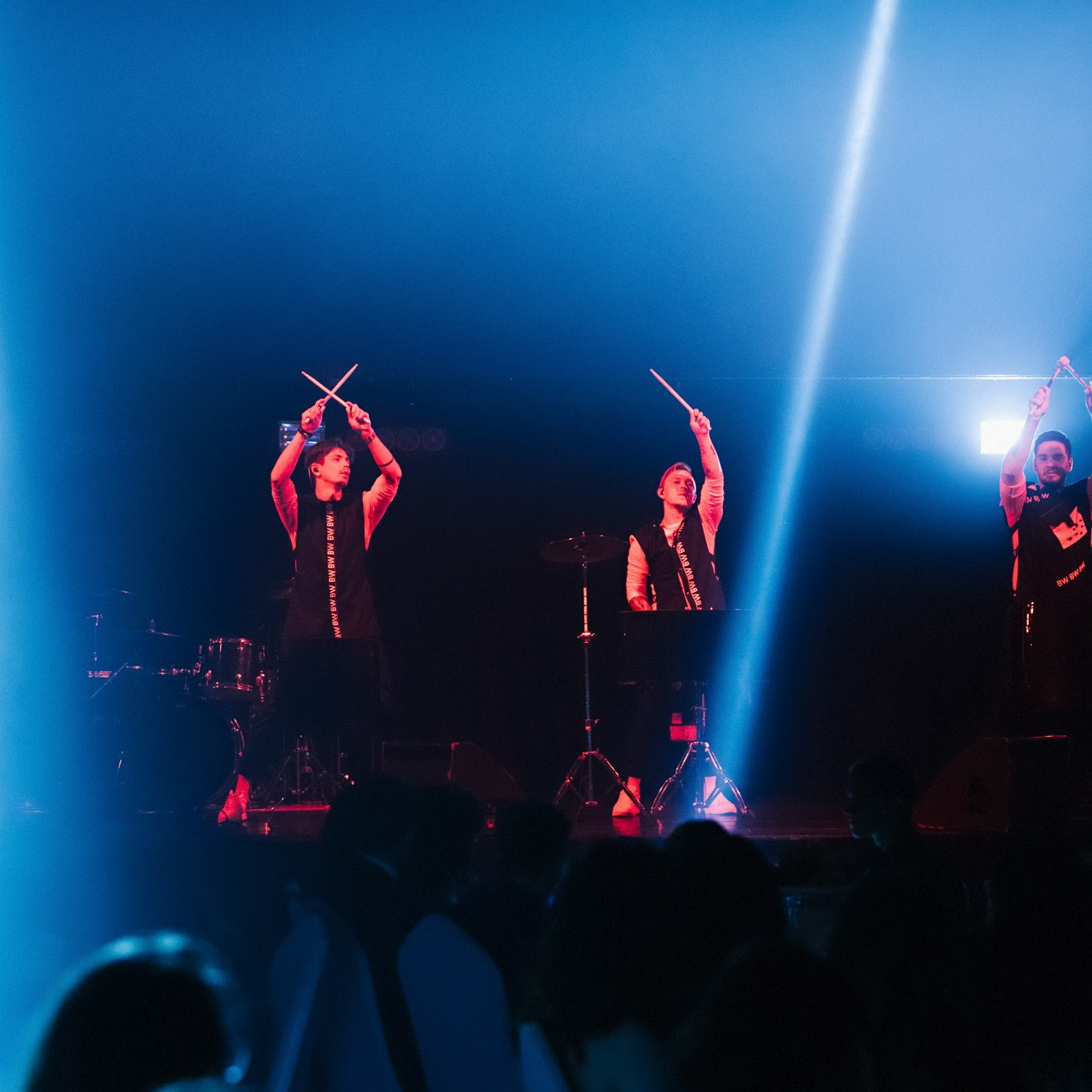 Выпускная фотосессия | Репортаж и съемка на фотозоне. Школьная съемка и создание выпускных альбомов в Нижнем Новгороде