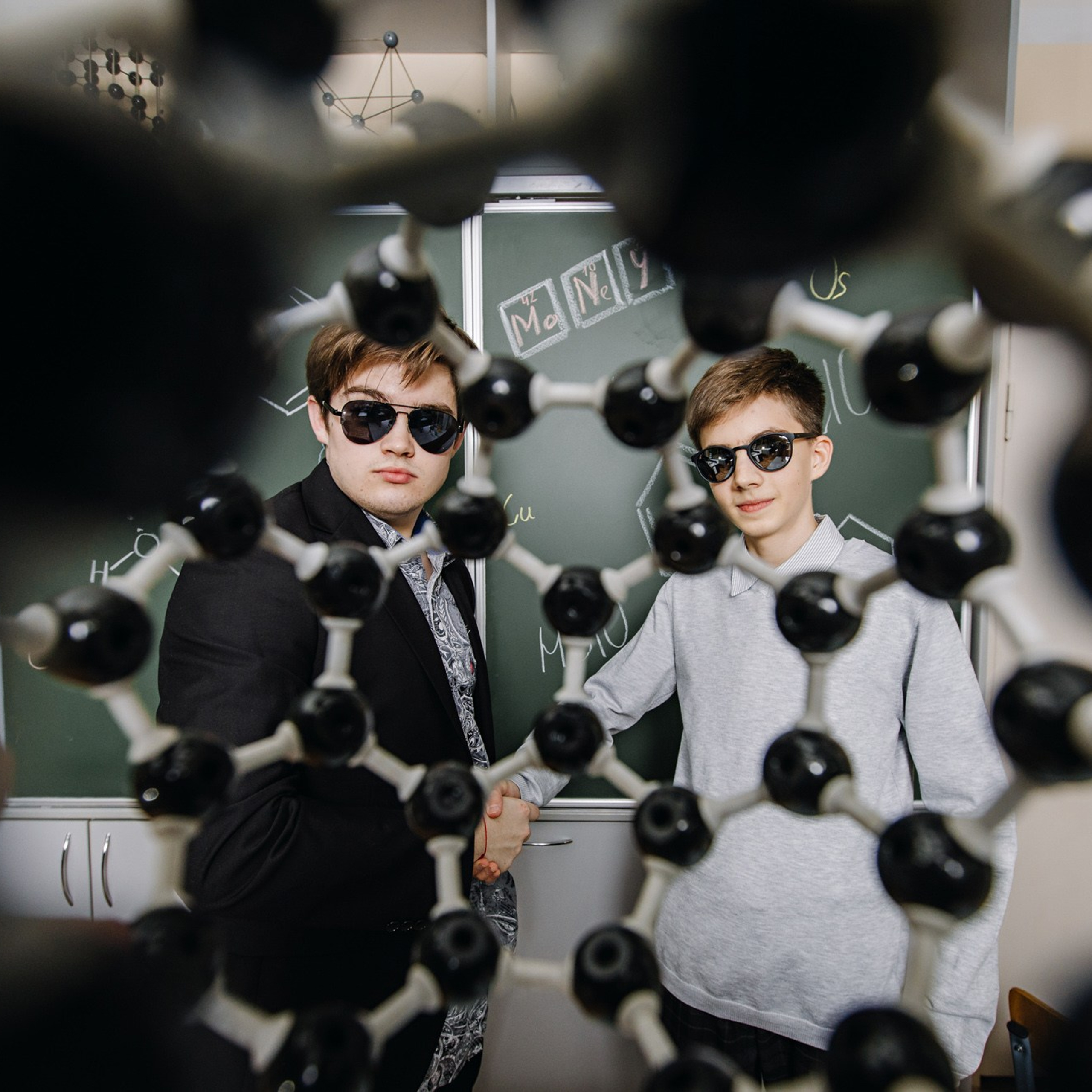 Съемка для выпускников старших классов – профессиональные фото  школьников 10-11 классов. Школьная съемка и создание выпускных альбомов в Нижнем Новгороде