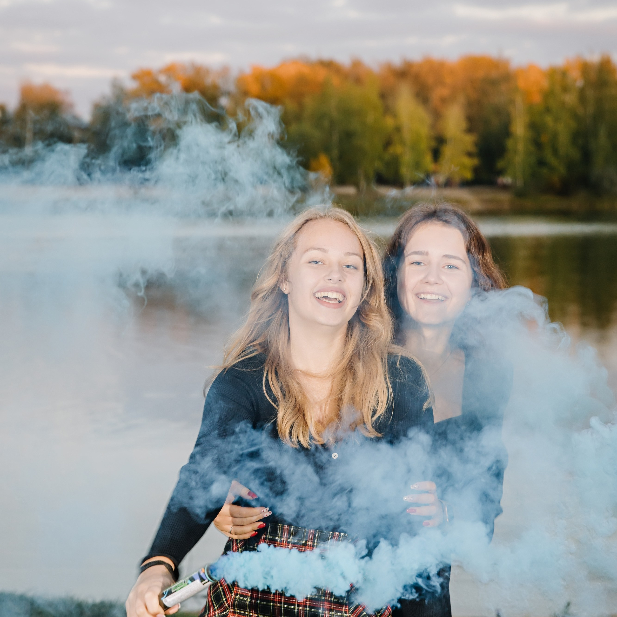 Прогулочные школьные фотосессии | Уличные съемки для школьников. Школьная съемка и создание выпускных альбомов в Нижнем Новгороде