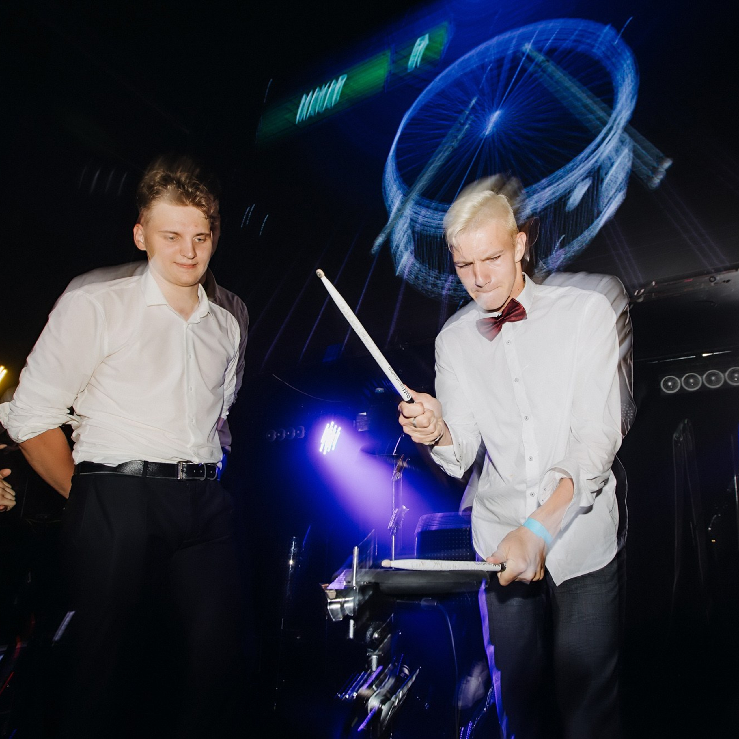 Выпускная фотосессия | Репортаж и съемка на фотозоне. Школьная съемка и создание выпускных альбомов в Нижнем Новгороде