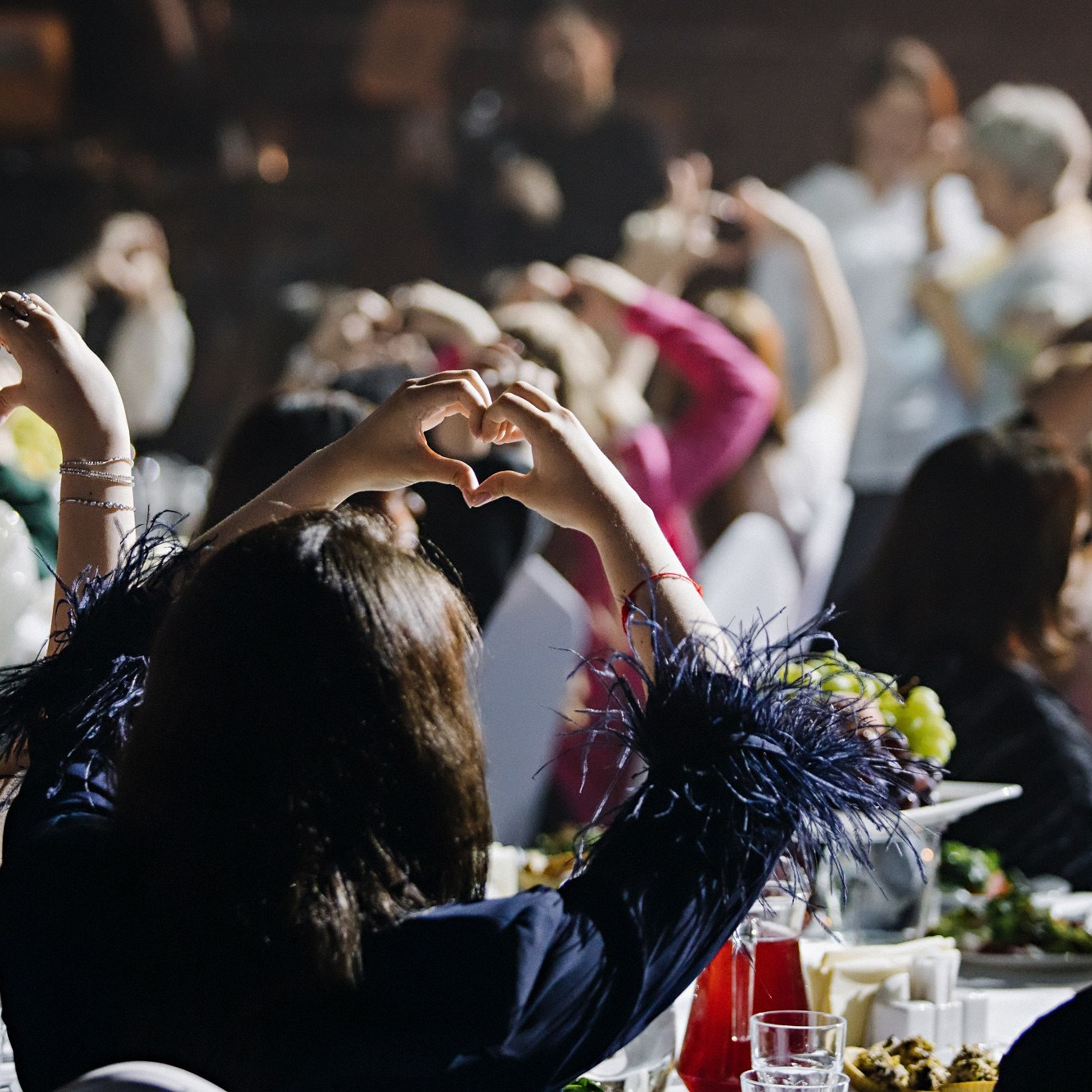 Выпускная фотосессия | Репортаж и съемка на фотозоне. Школьная съемка и создание выпускных альбомов в Нижнем Новгороде